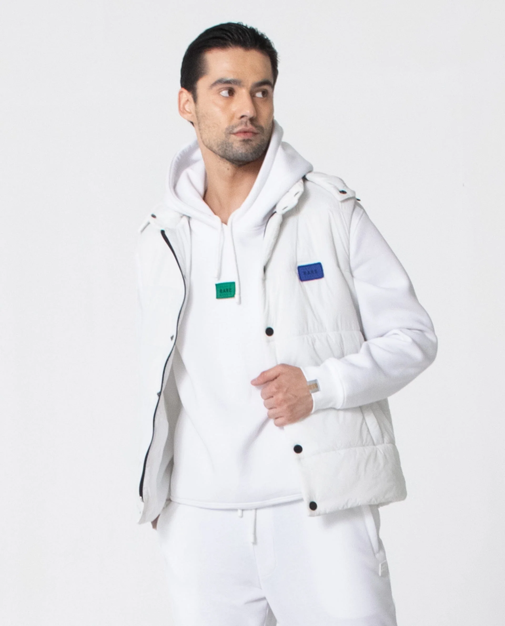 Rare Rabbit Men's Depot White Nylon Plain Slim Fit Sleeveless Hooded Jacket - Image 2