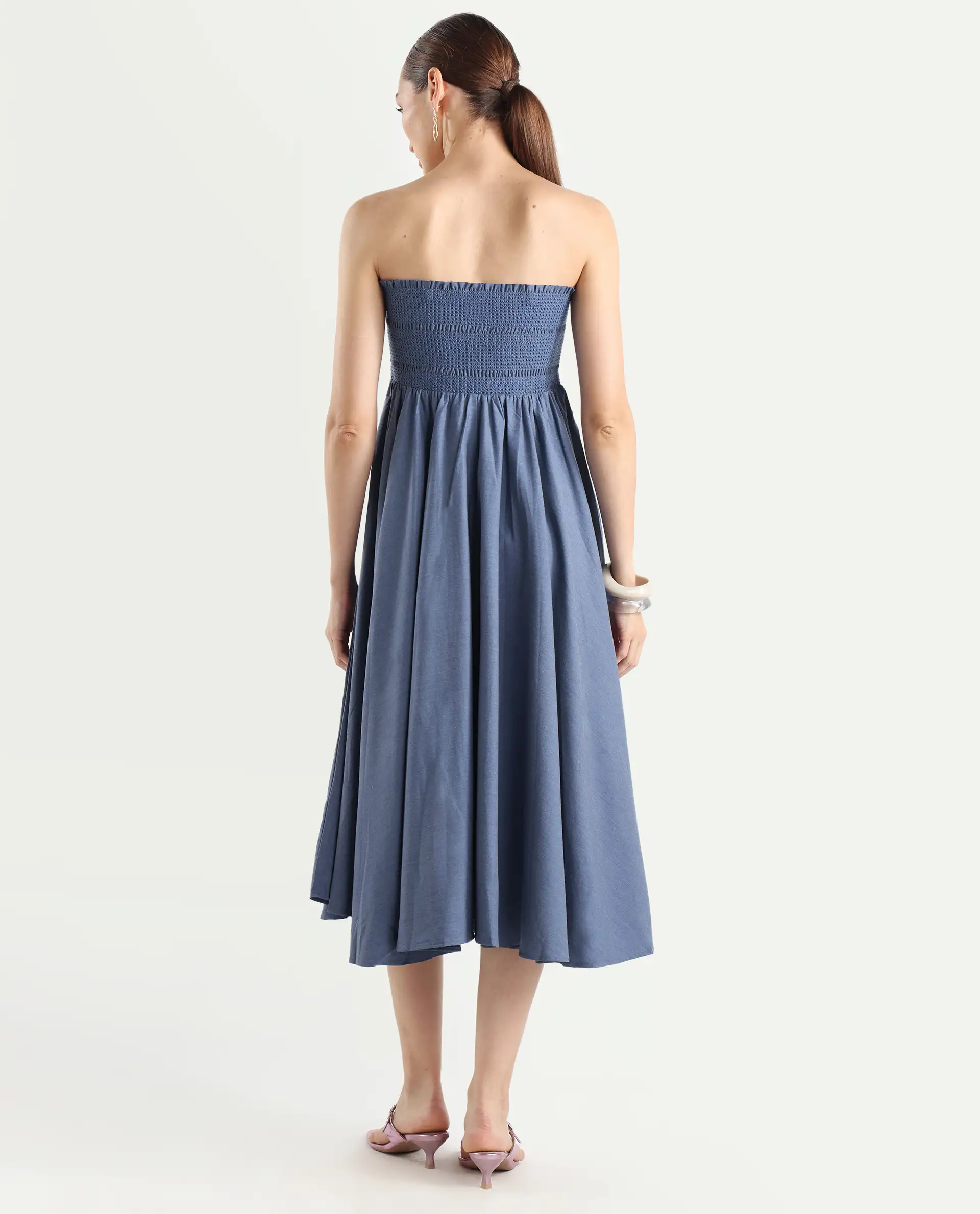 Rareism Women's Detreve Dark Blue Polyester Shoulder Strap Plain Sleeveless Midi Fit And Flare Dress - Image 9