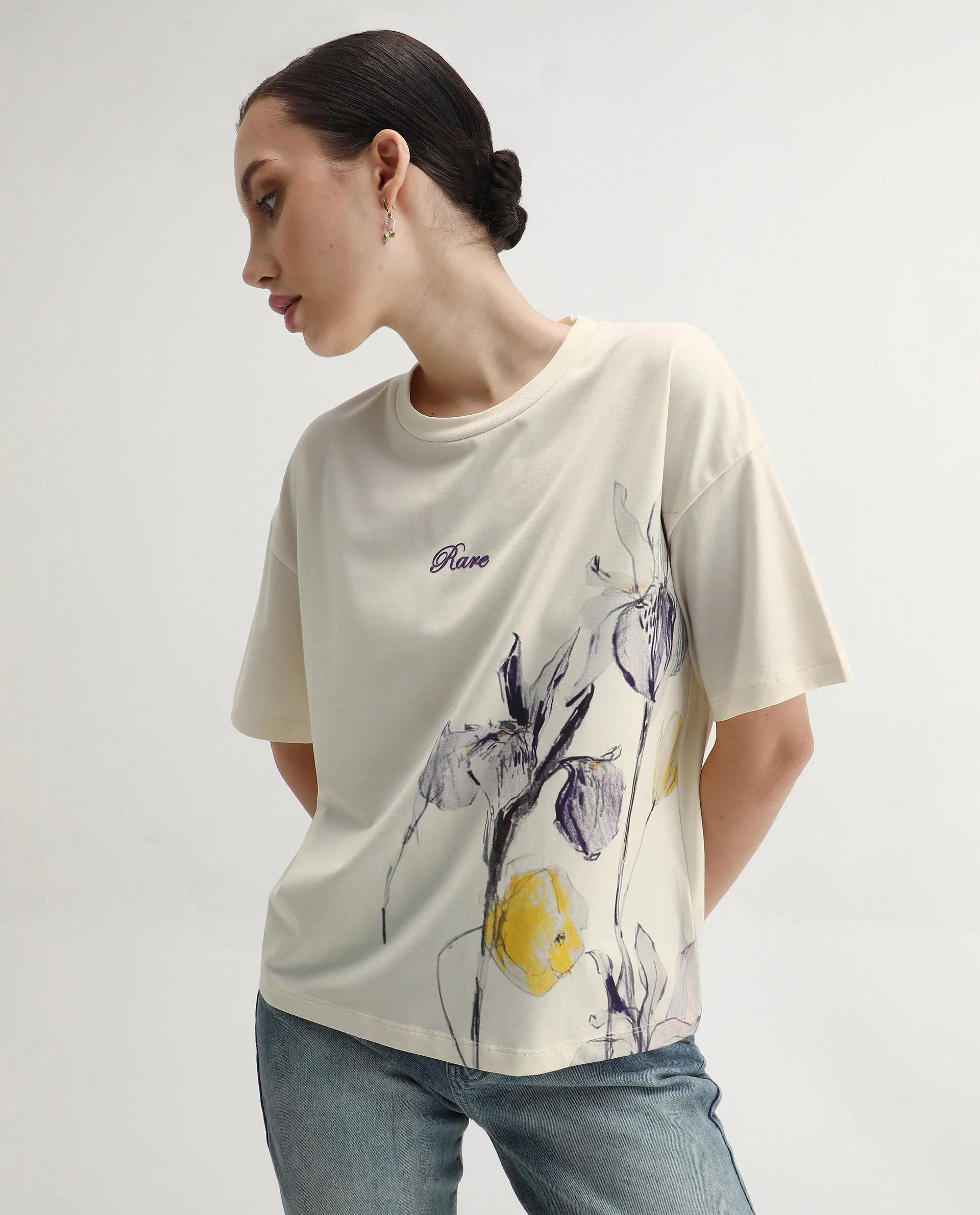 Rareism Women's Dewn Off White Cotton Blend Crew Neck Relaxed Fit T-Shirt