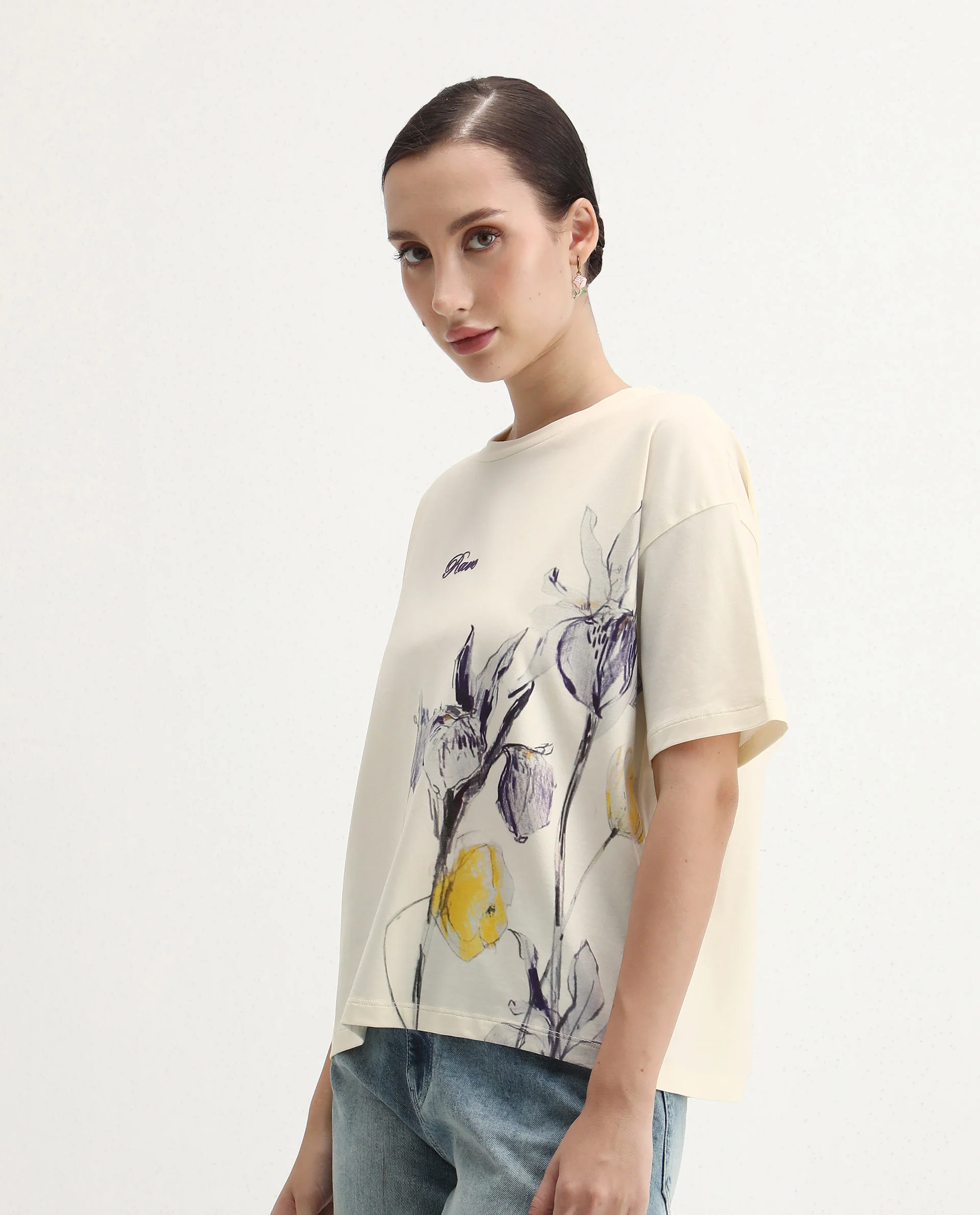 Rareism Women's Dewn Off White Cotton Blend Crew Neck Relaxed Fit T-Shirt - Image 4