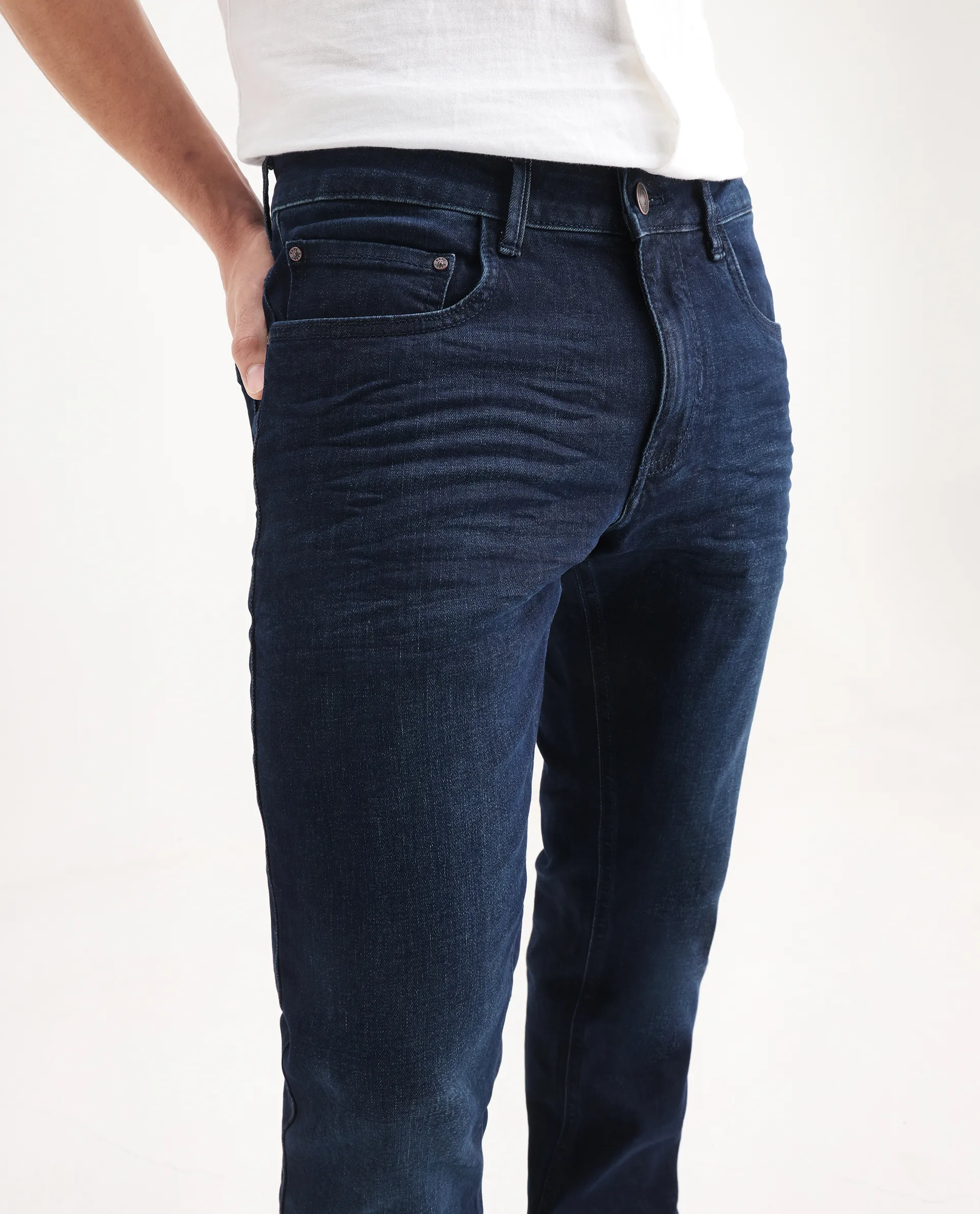 Rare Rabbit Men's Digo Dark Navy Cotton Blend Plain Hawk Slim Fit Jeans - Image 3