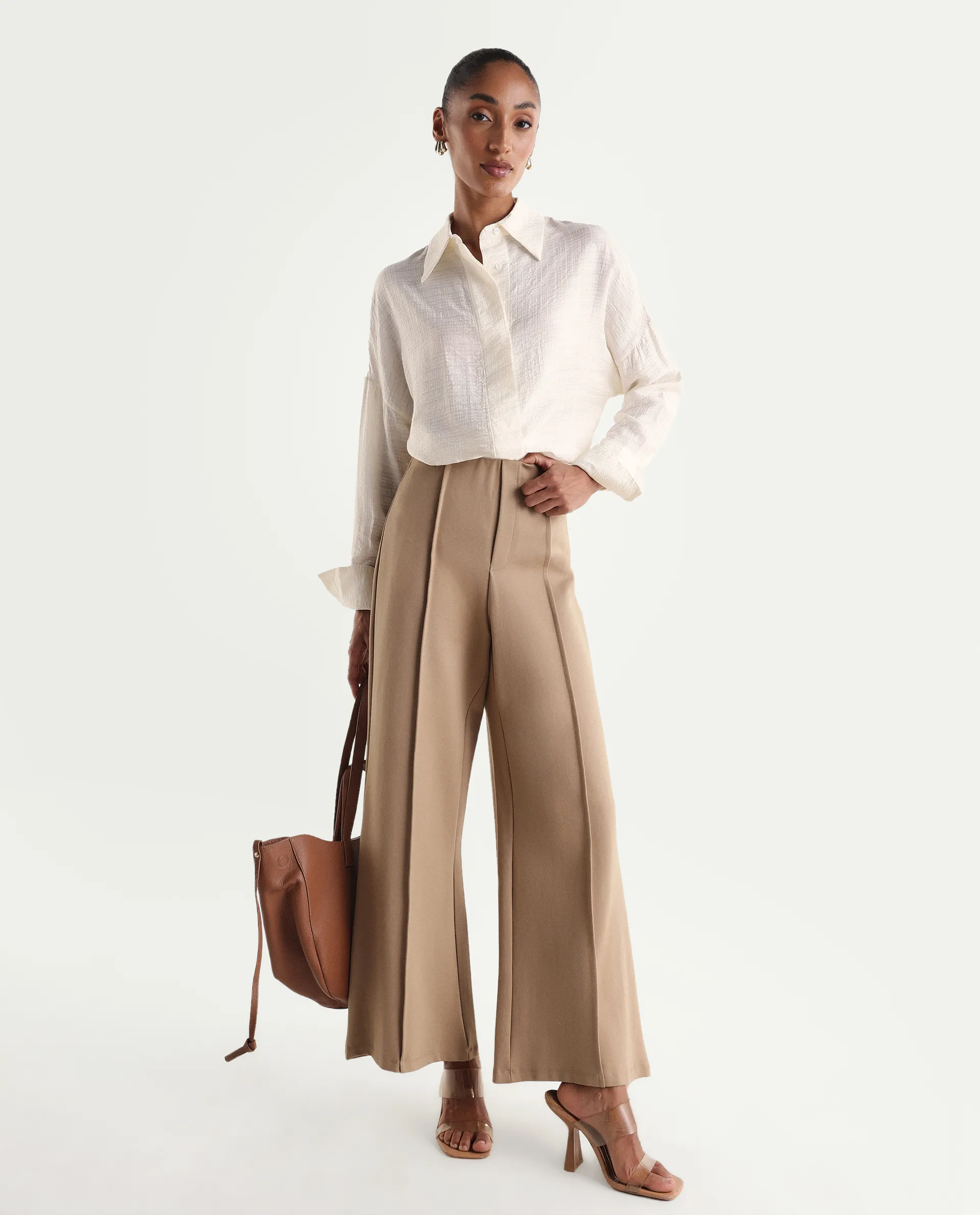 Rareism Women's Diri Off White Viscose Blend Full Sleeve Spread Collar Button Oversized Plain Shirt - Image 2