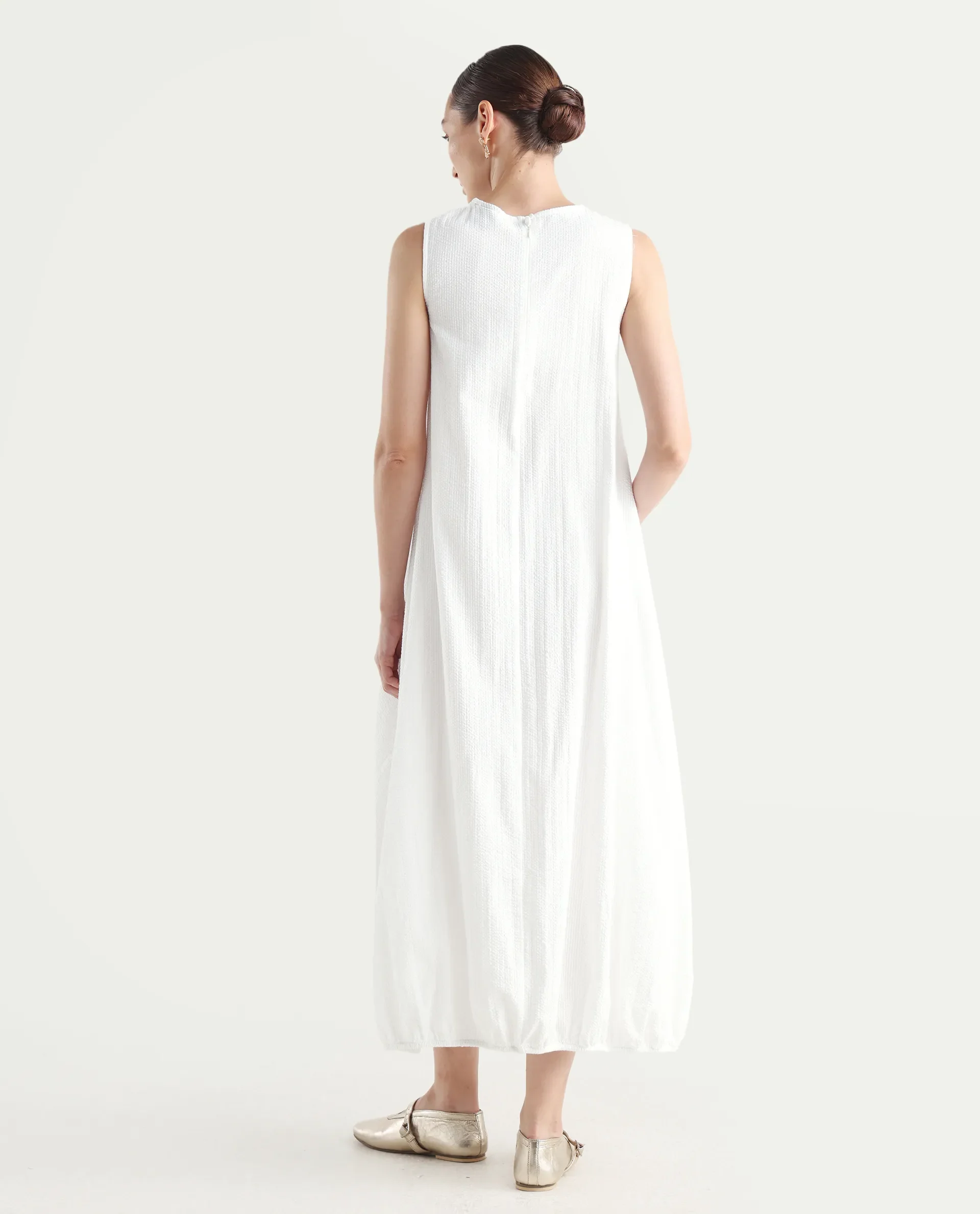 Rareism Women's Divan White Cotton Crew Neck Plain Sleeveless Midi Balloon Dress - Image 8