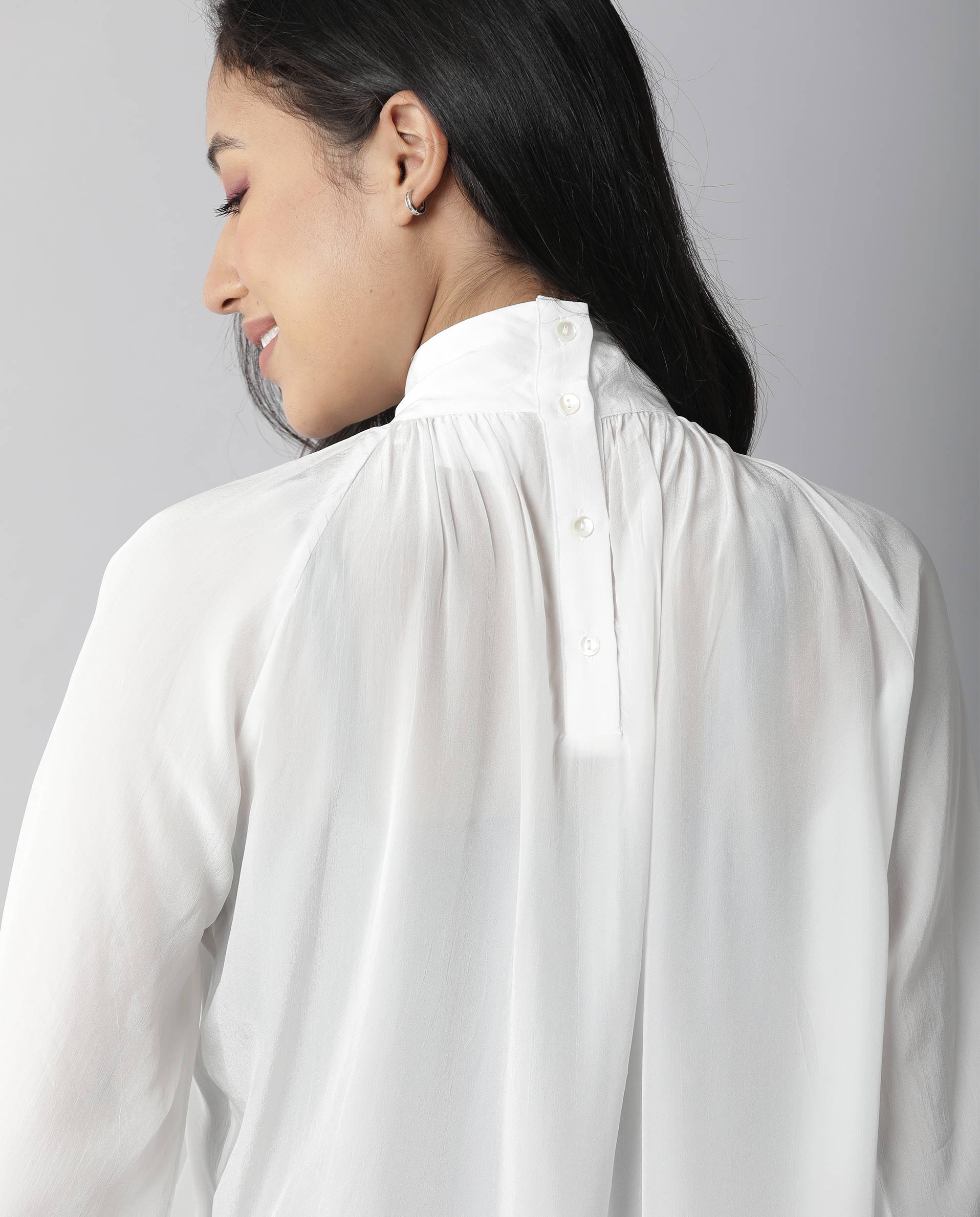 Rareism Women Domino White Top Full Sleeves Solid - Image 4