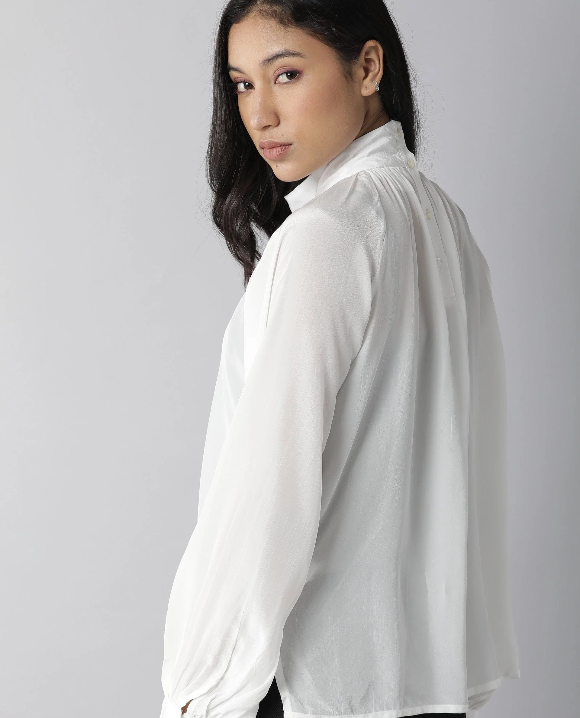 Rareism Women Domino White Top Full Sleeves Solid - Image 5