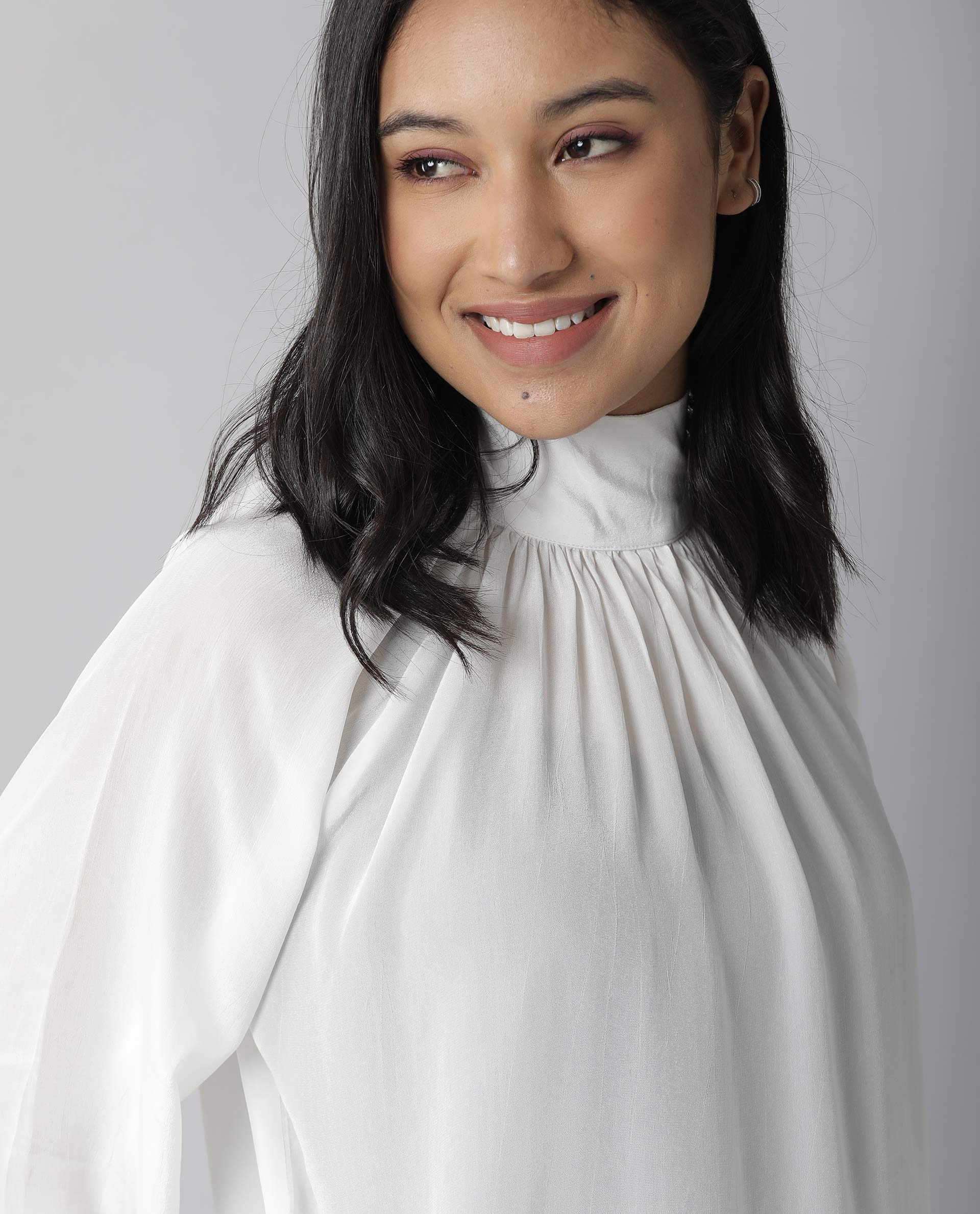 Rareism Women Domino White Top Full Sleeves Solid - Image 7