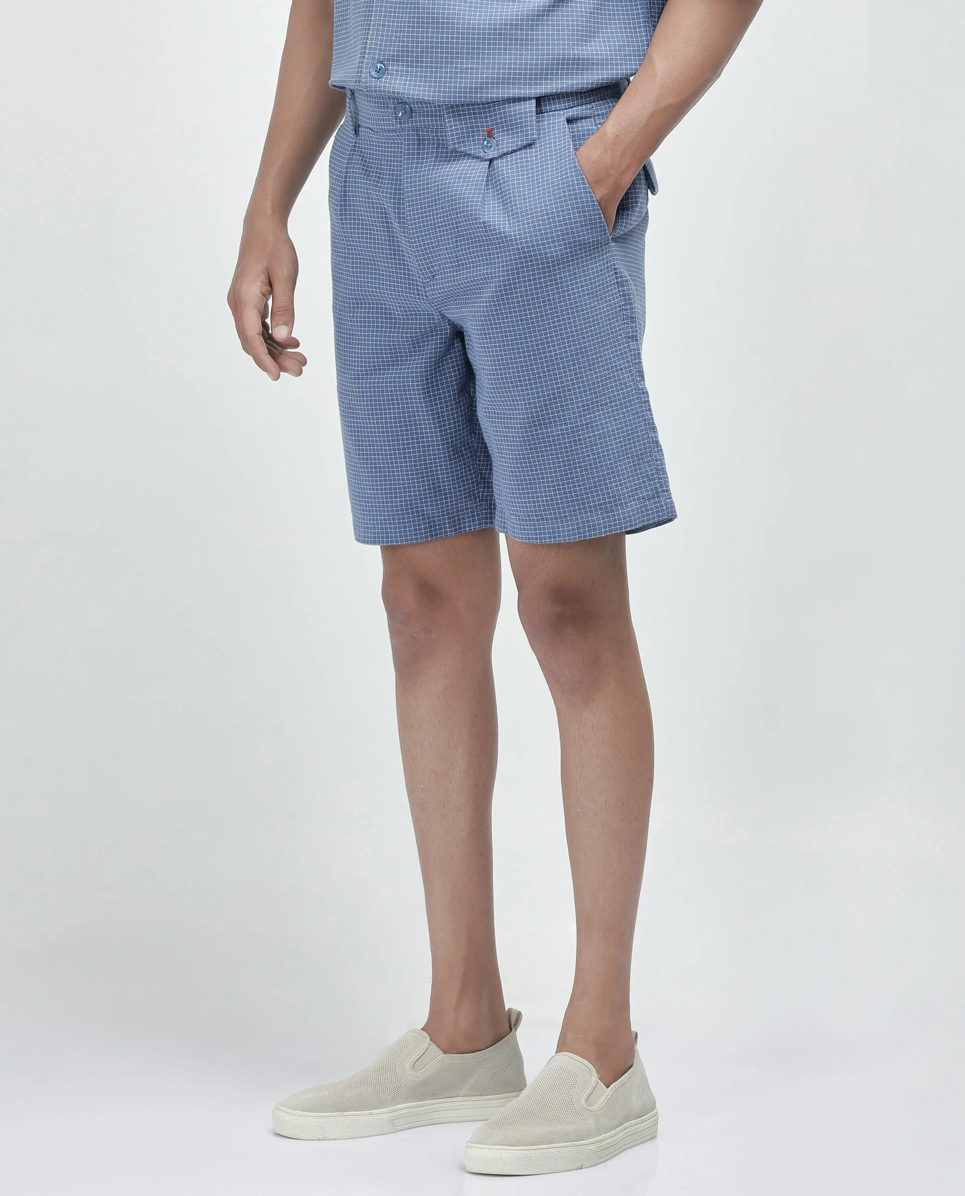 Rare Rabbit Men's Dorn Blue Cotton Checked Print Relaxed Fit Shorts - Image 7