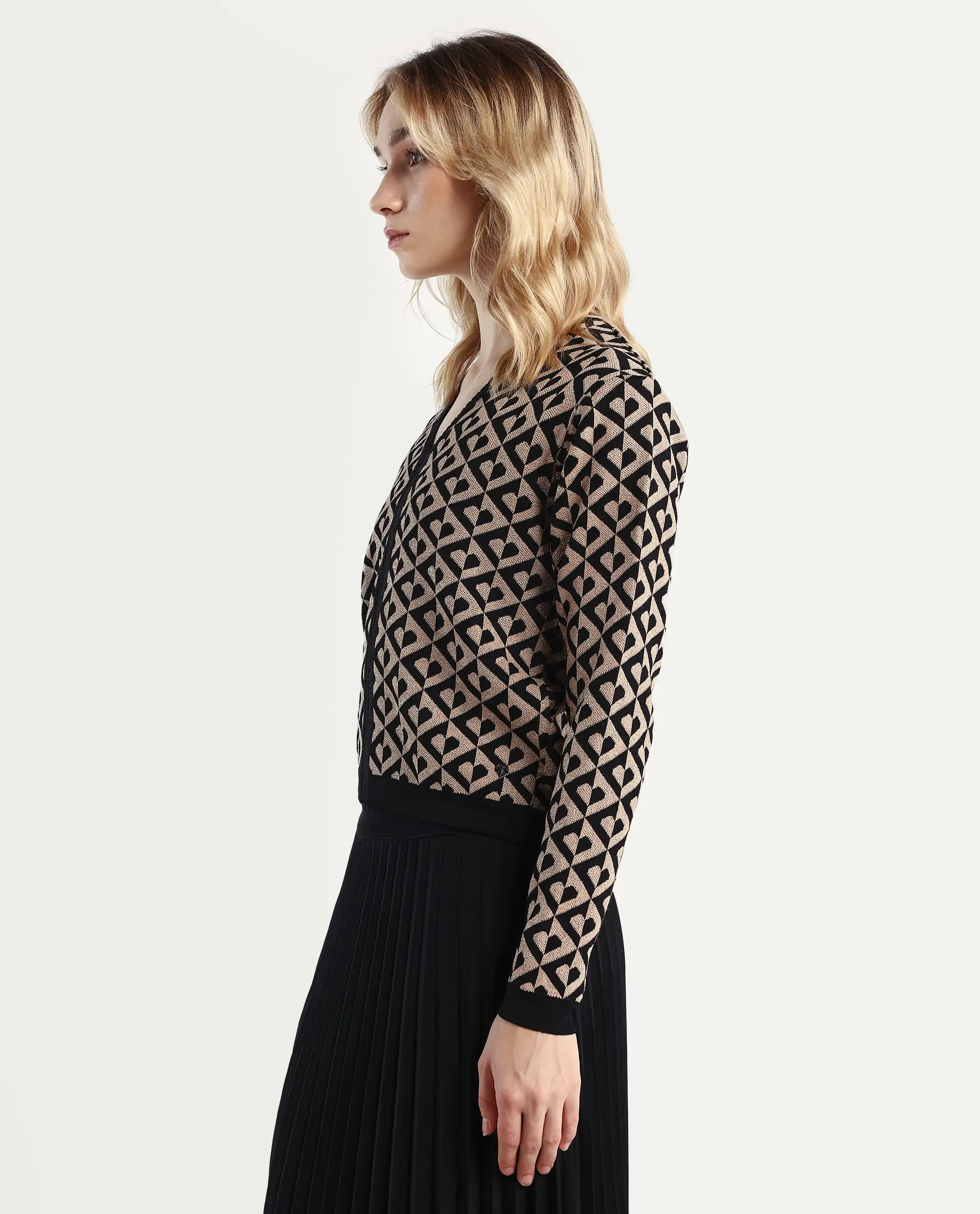 Rareism Women's Dortyol Black Viscose V-Neck Geometric Print Regular Fit Sweater - Image 5