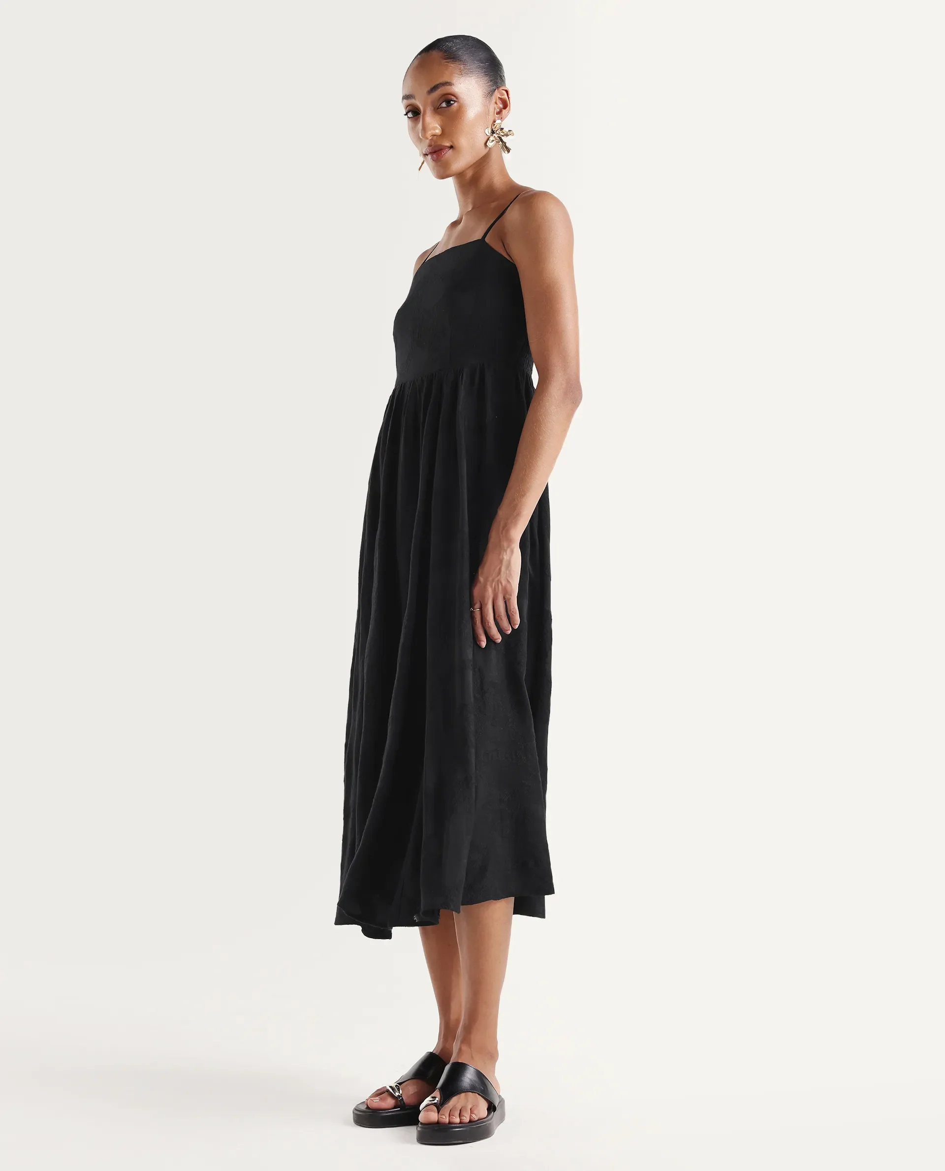 Rareism Women's Dosthu Black Viscose Blend Tube Elastic Fit And Flare Jacquard Print Dress - Image 5