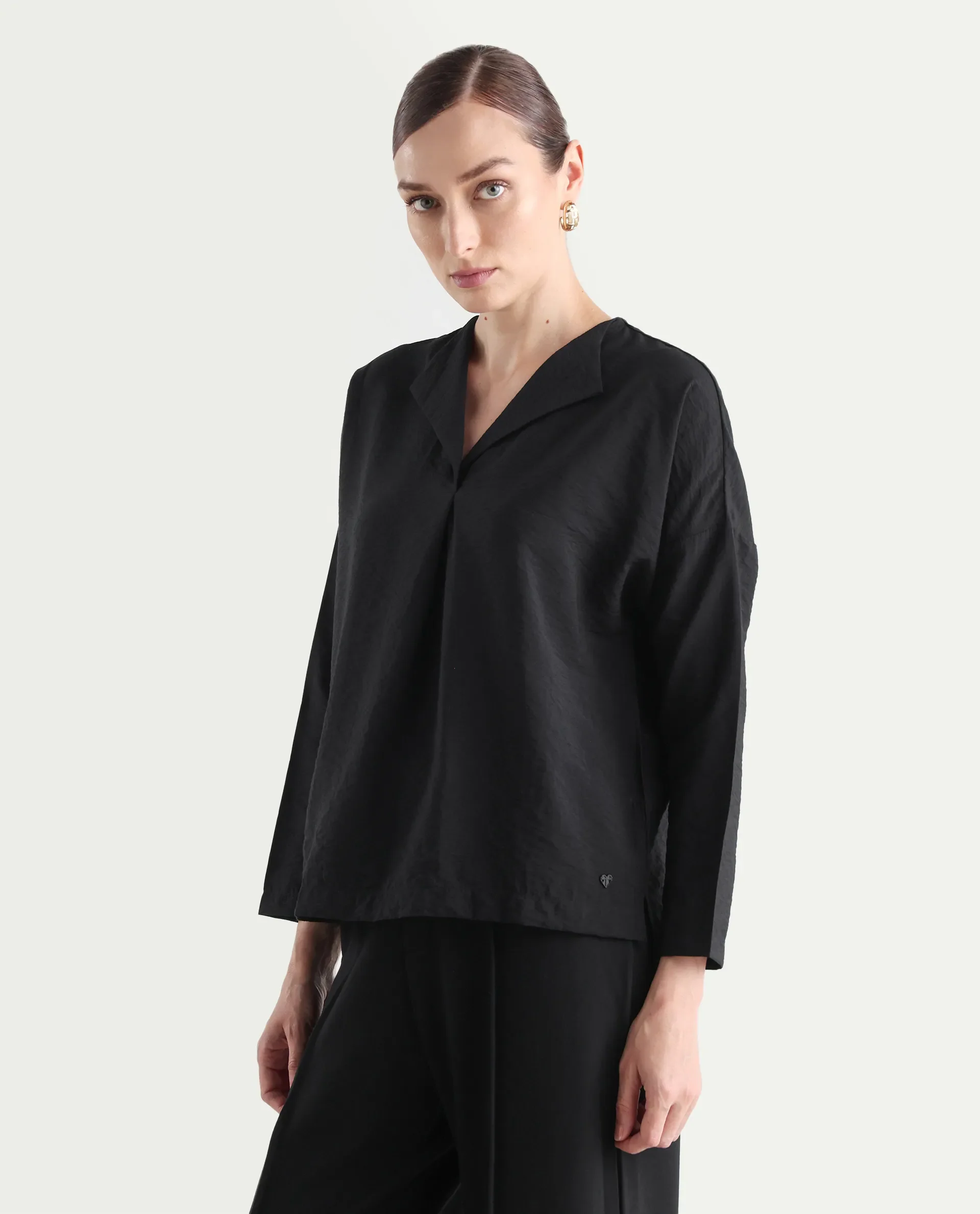 Rareism Women's Drap Black Nylon Blend Lapel Neck Plain Relaxed Fit Top - Image 6