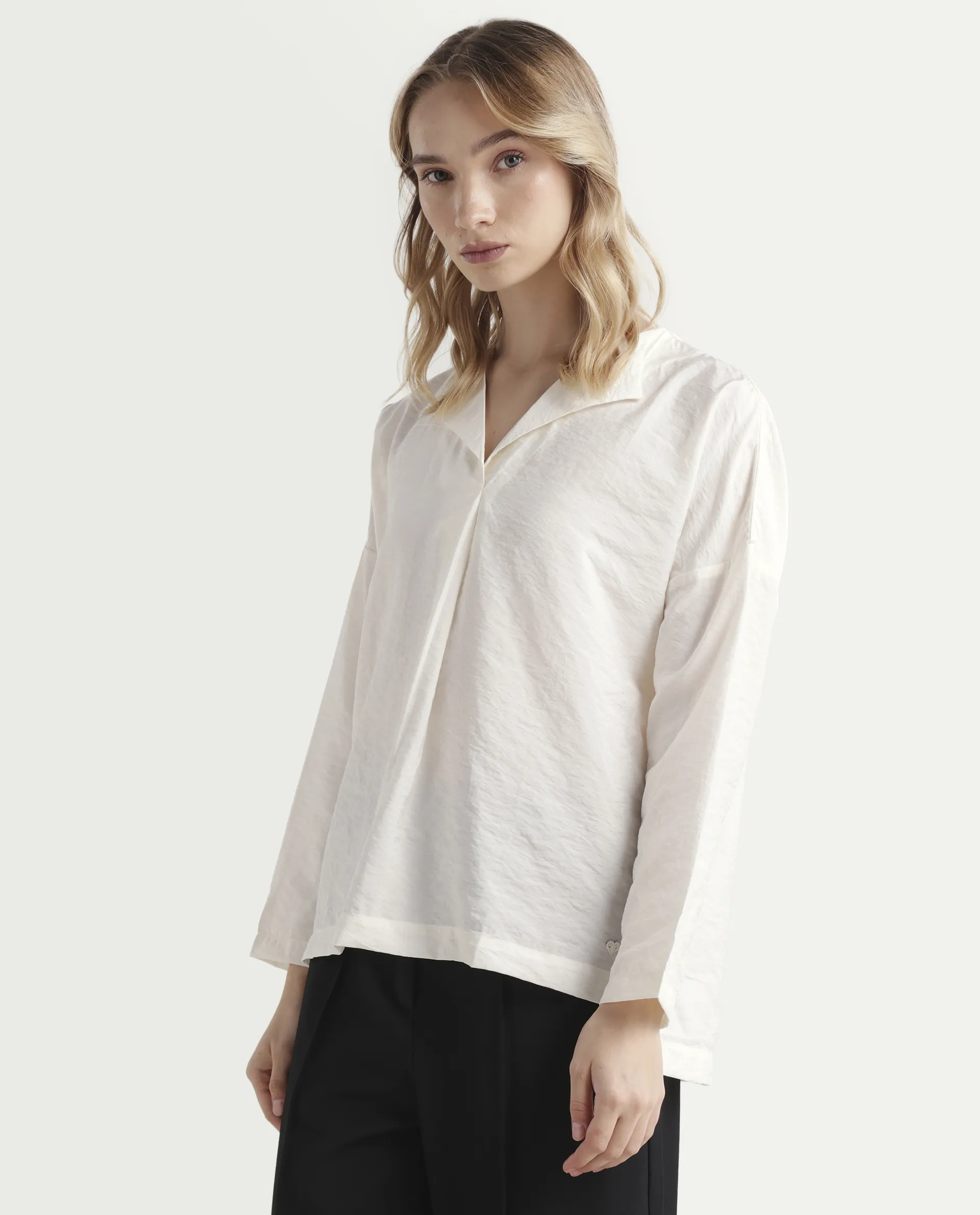 Rareism Women's Drap Off White Nylon Blend Lapel Neck Plain Relaxed Fit Top - Image 5