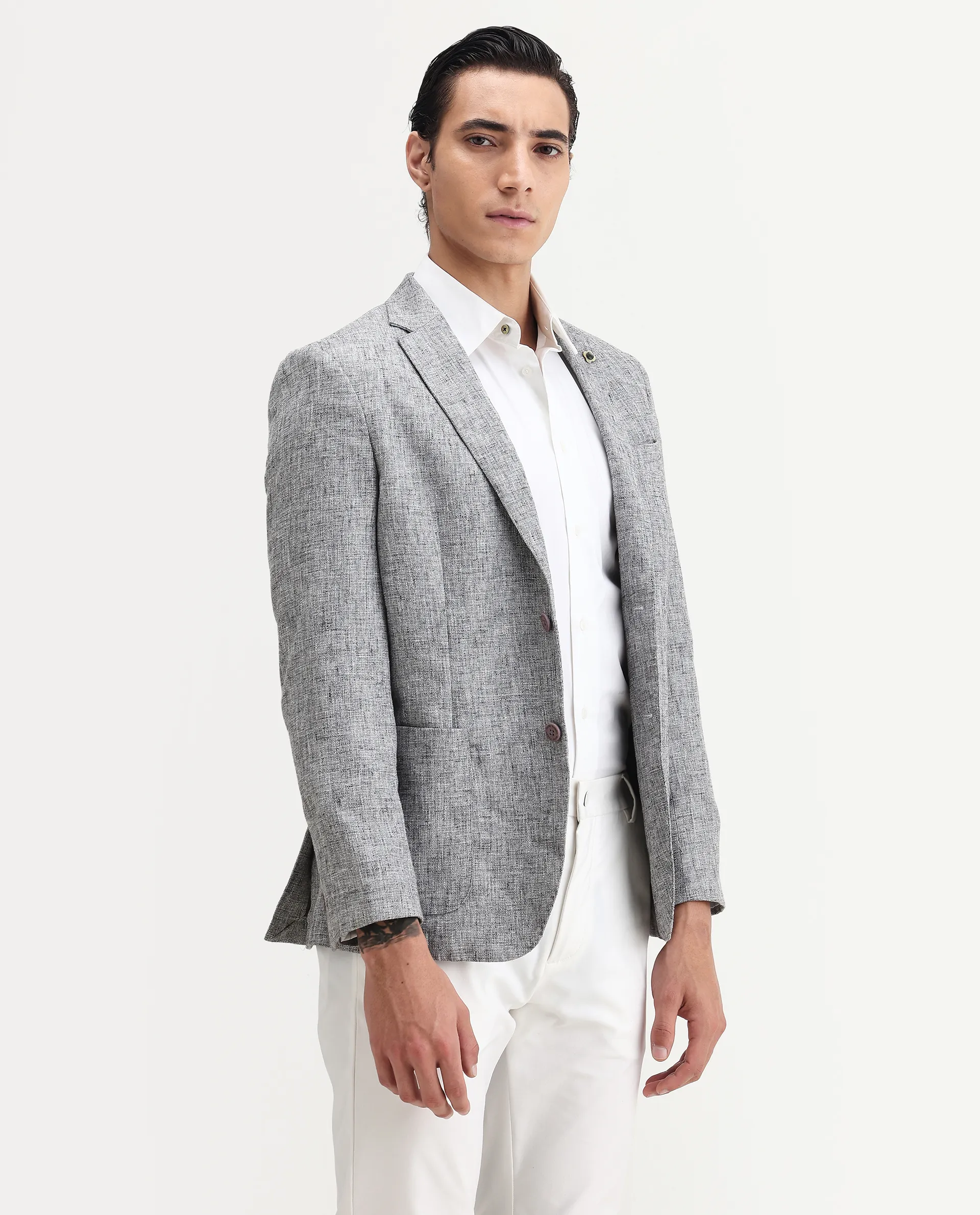 Rare Rabbit Men's Drew Grey Polyester Plain Tailored Fit Full Sleeve Lapel Neck Blazer - Image 6
