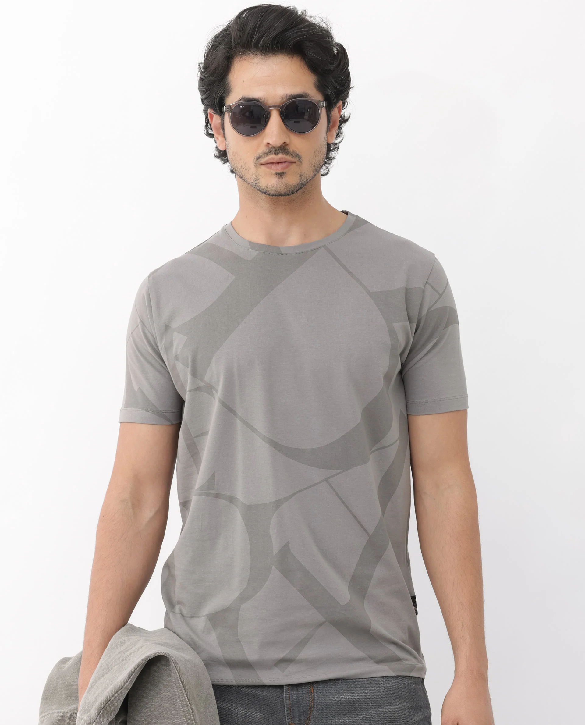 Rare Rabbit Articale Mens Drew Grey Cotton Lycra Fabric Short Sleeve Crew Neck Slim Fit Printed T-Shirt - Image 8