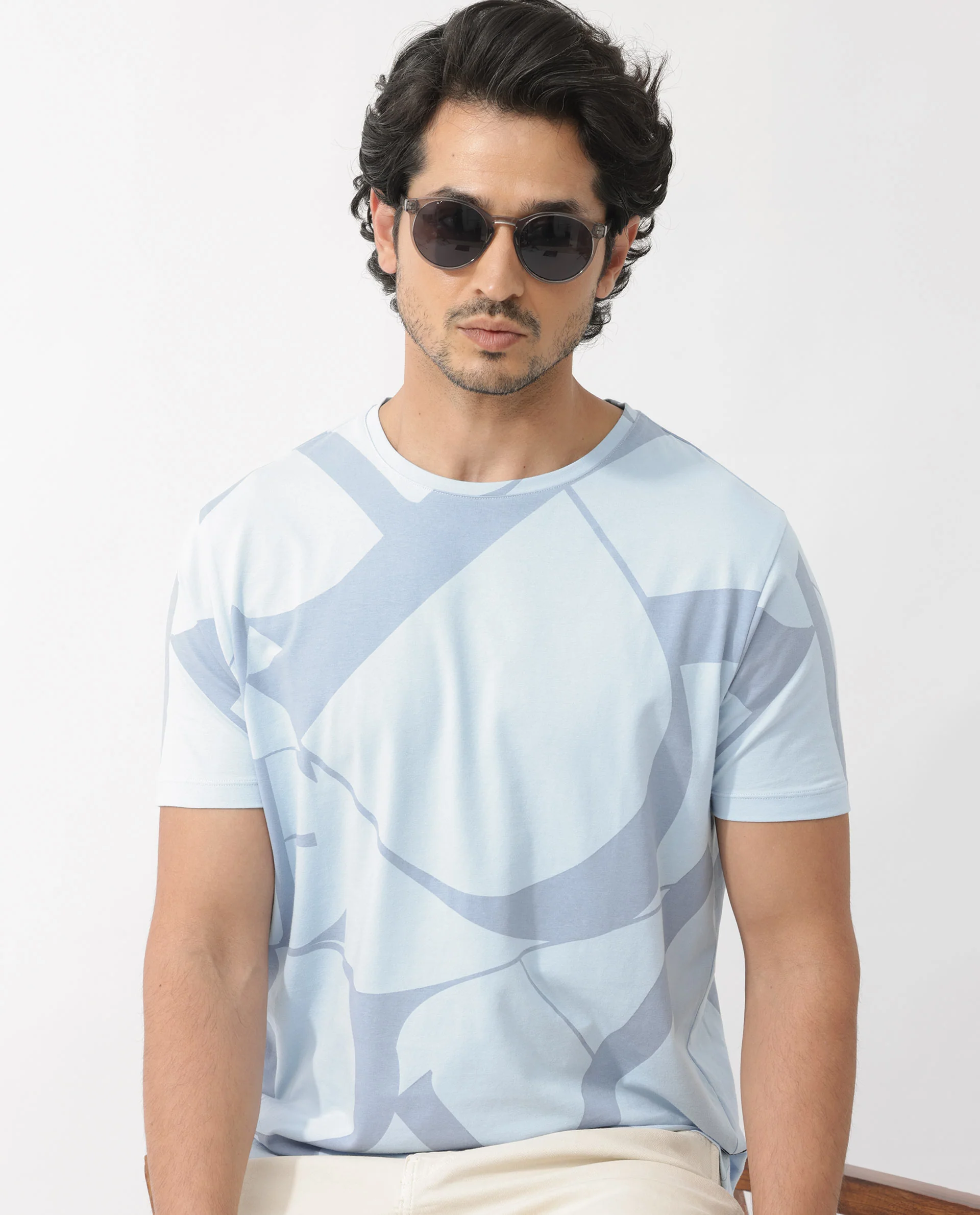 Rare Rabbit Articale Mens Drew Light Blue Cotton Lycra Fabric Short Sleeve Crew Neck Slim Fit Printed T-Shirt - Image 4
