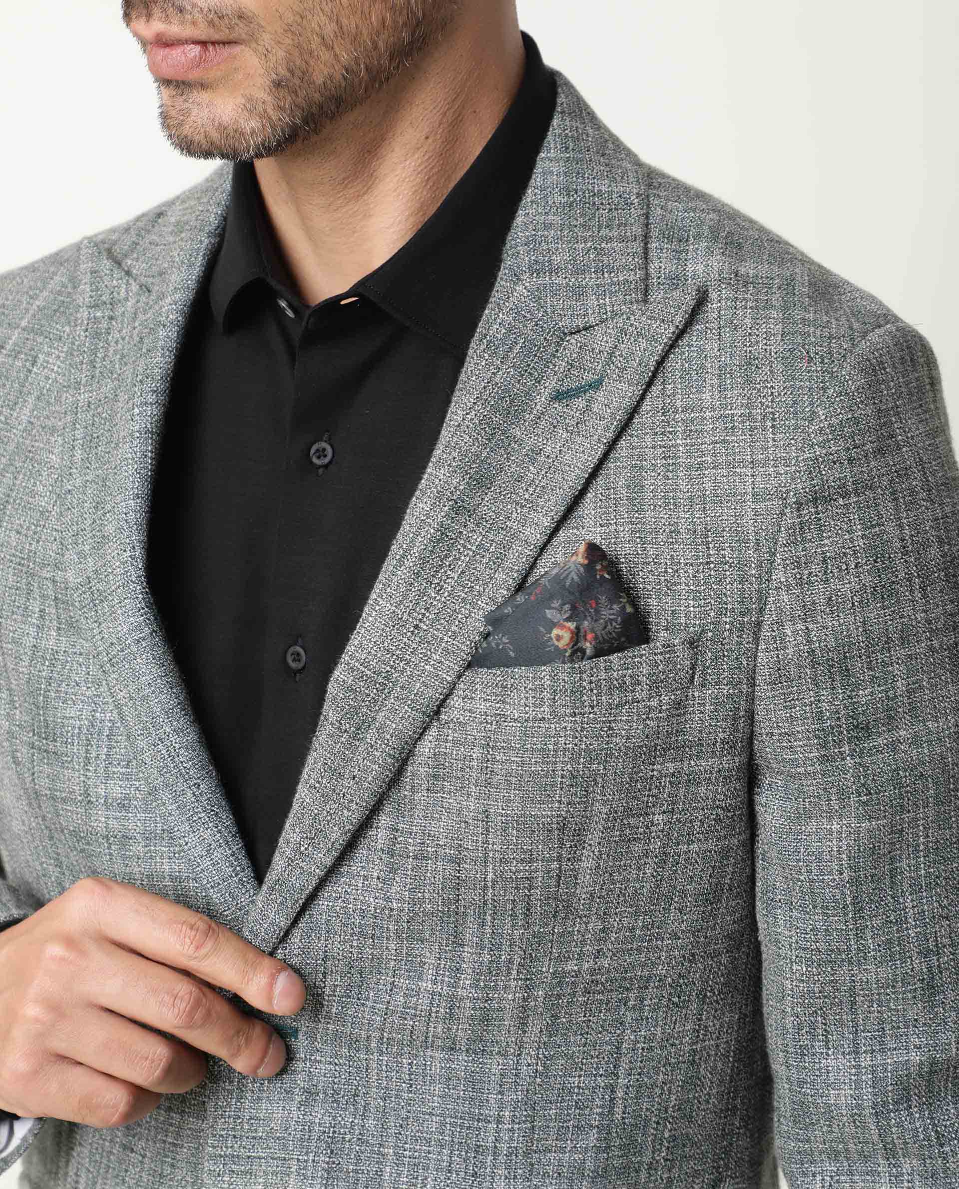 Rare Rabbit Men's Drews Green Polyester Plain Tailored Fit Full Sleeve Lapel Neck Blazer - Image 2