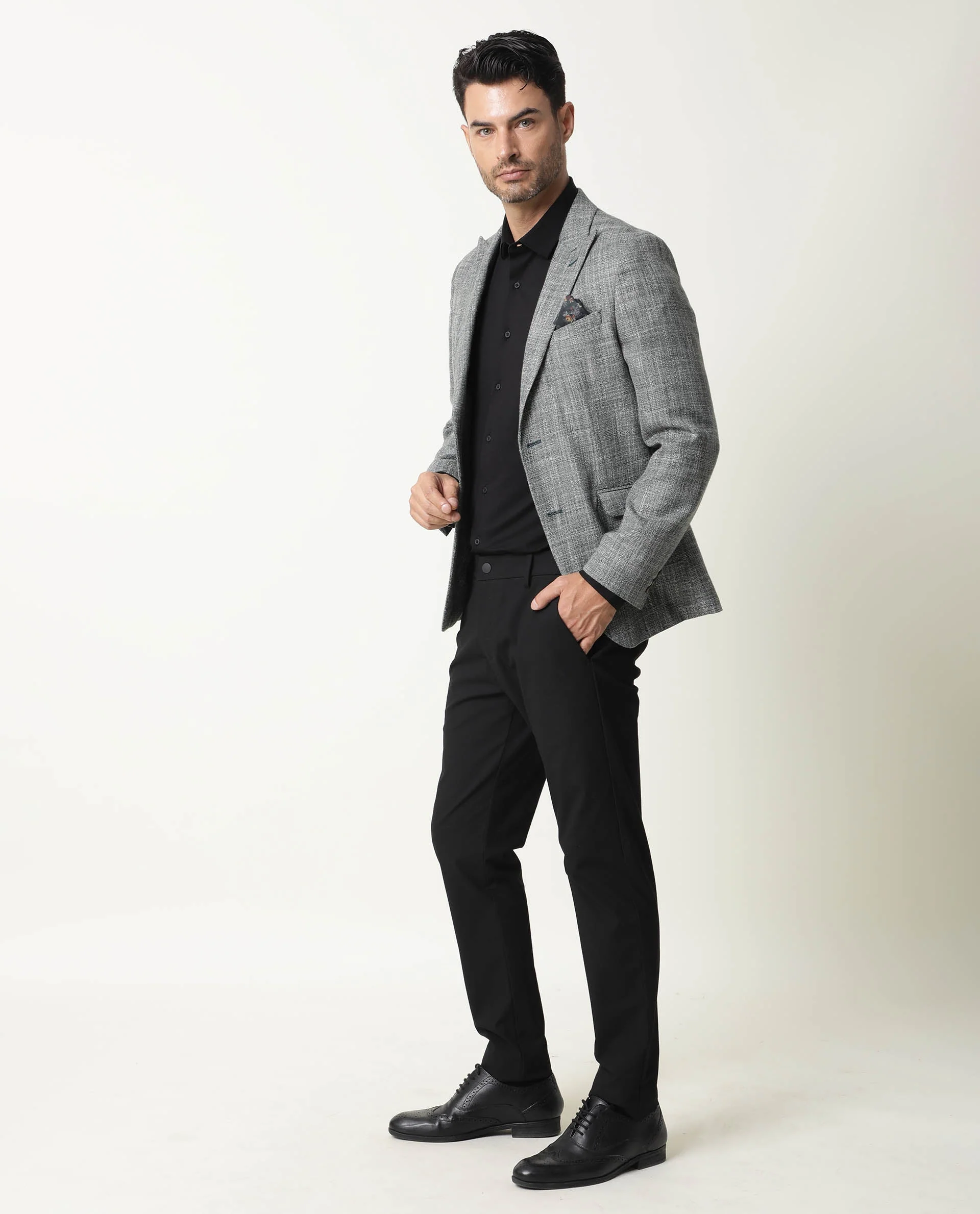 Rare Rabbit Men's Drews Green Polyester Plain Tailored Fit Full Sleeve Lapel Neck Blazer - Image 3