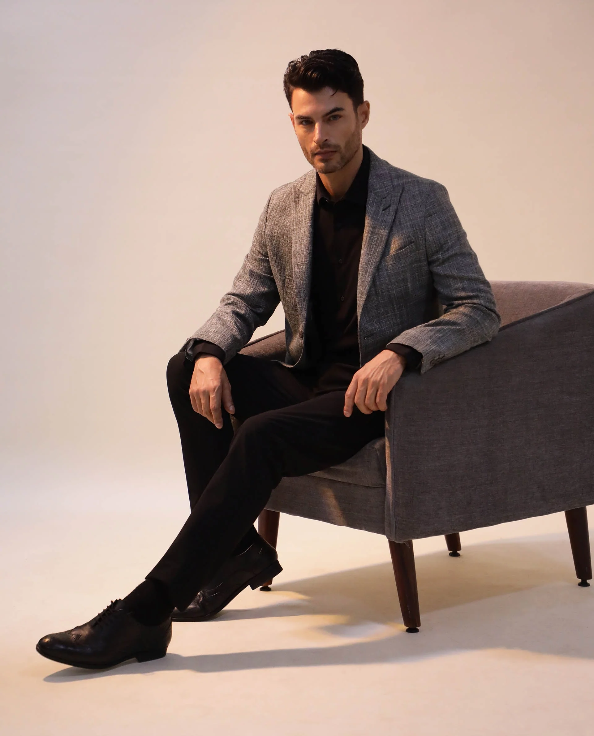 Rare Rabbit Men's Drews Green Polyester Plain Tailored Fit Full Sleeve Lapel Neck Blazer - Image 6