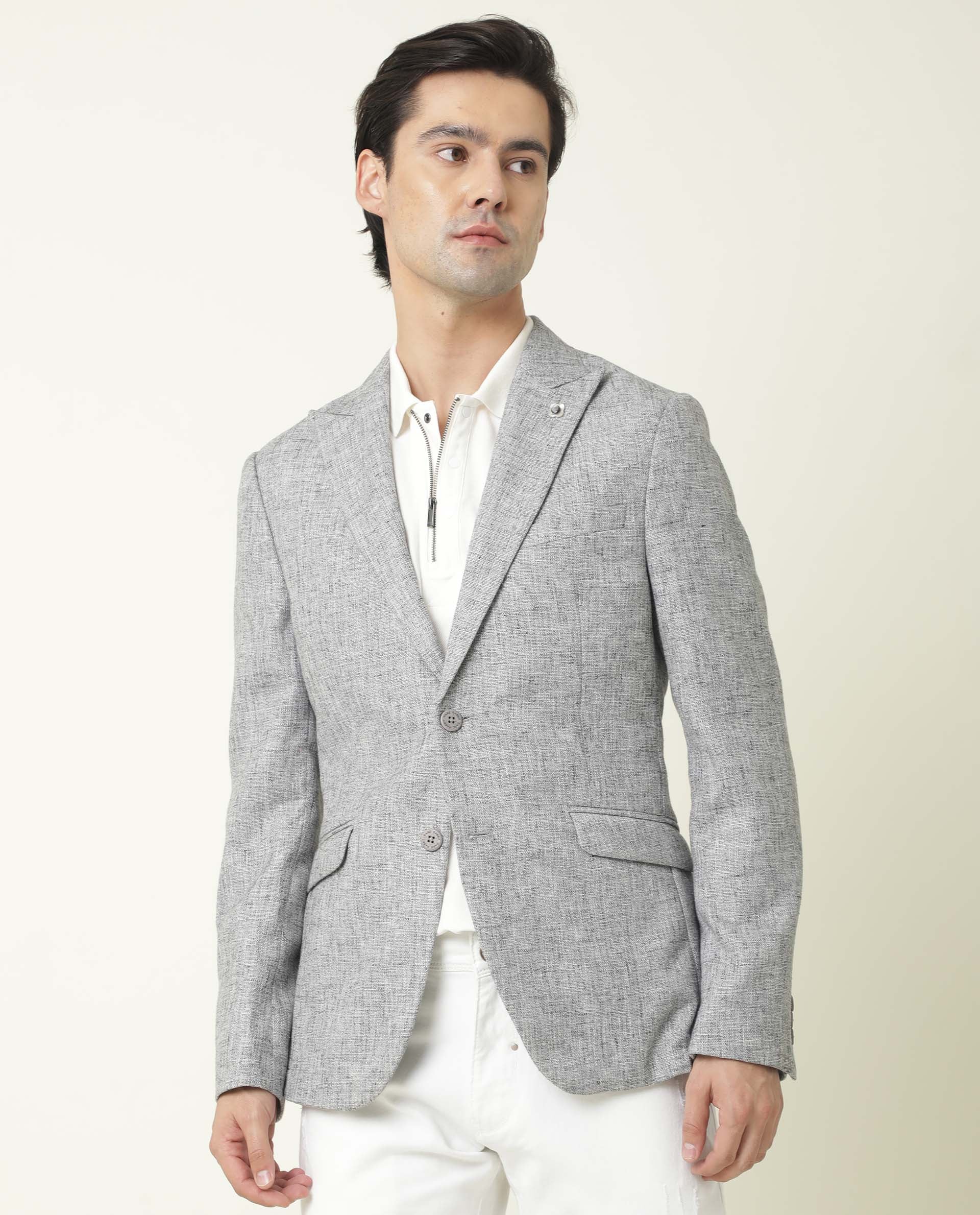 Rare Rabbit Men's Drews Grey Polyester Plain Tailored Fit Full Sleeve Lapel Neck Blazer - Image 3