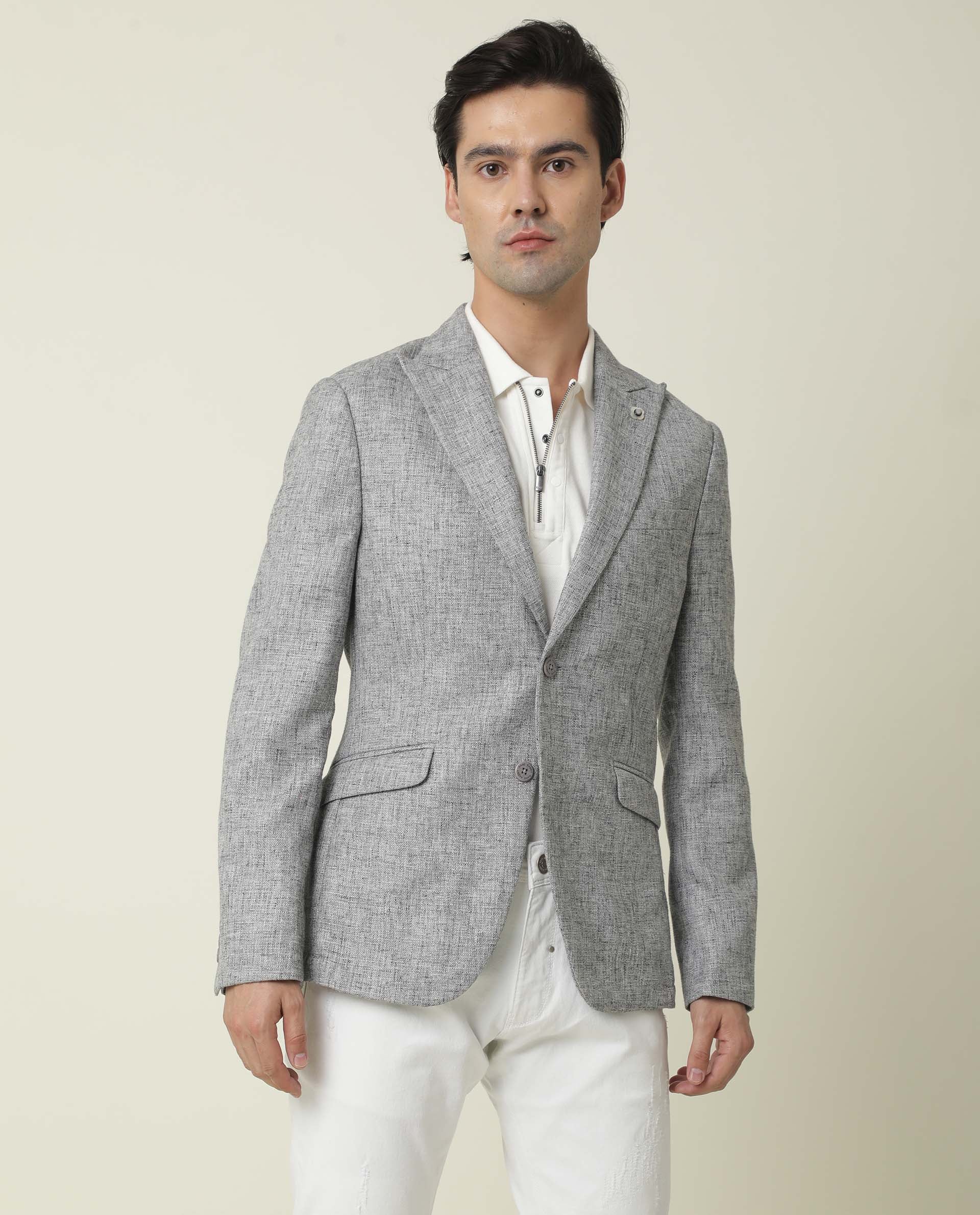 Rare Rabbit Men's Drews Grey Polyester Plain Tailored Fit Full Sleeve Lapel Neck Blazer - Image 4