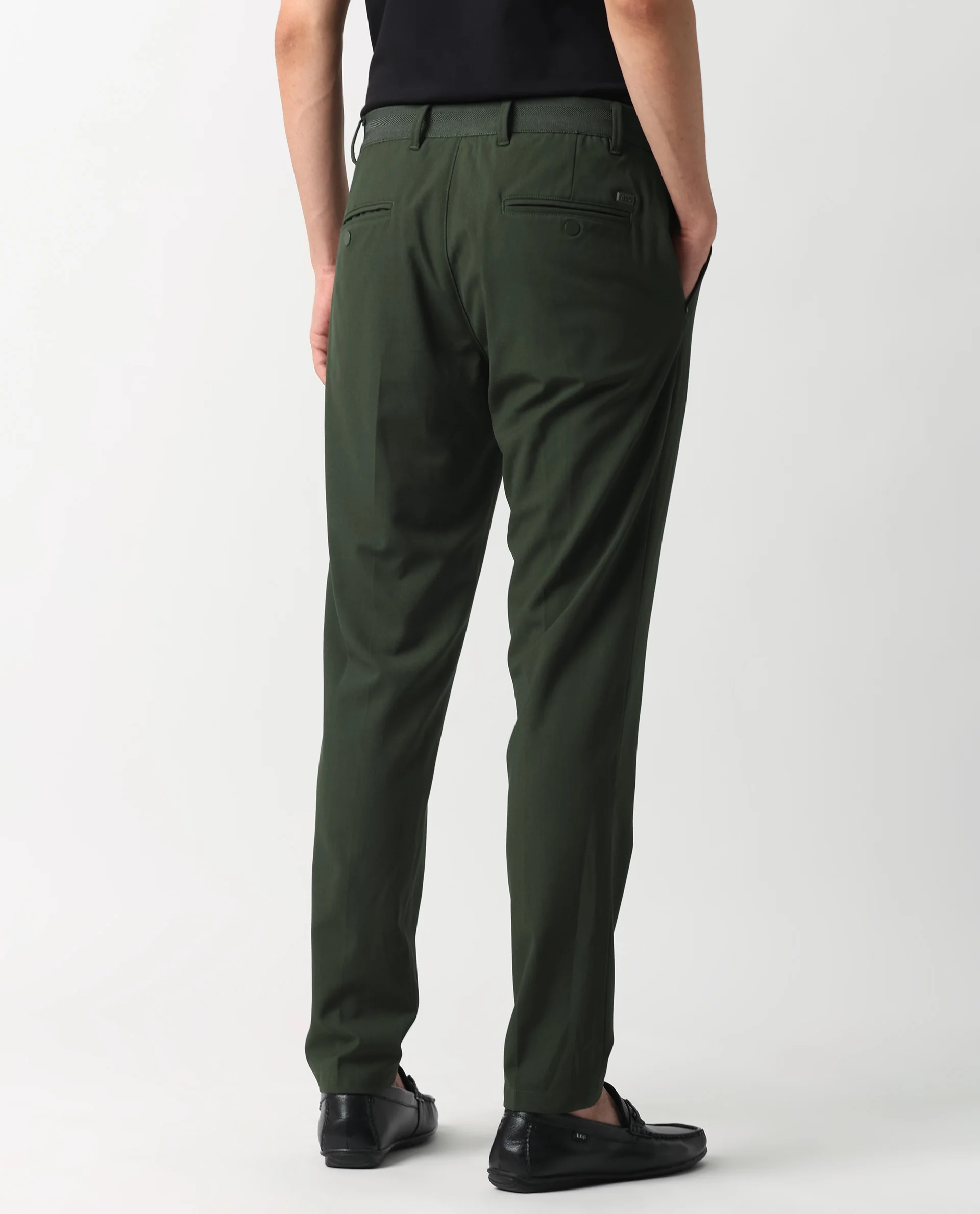 Rare Rabbit Men's Drivers Olive Polyester Blend Plain Regular Fit Trouser - Image 10