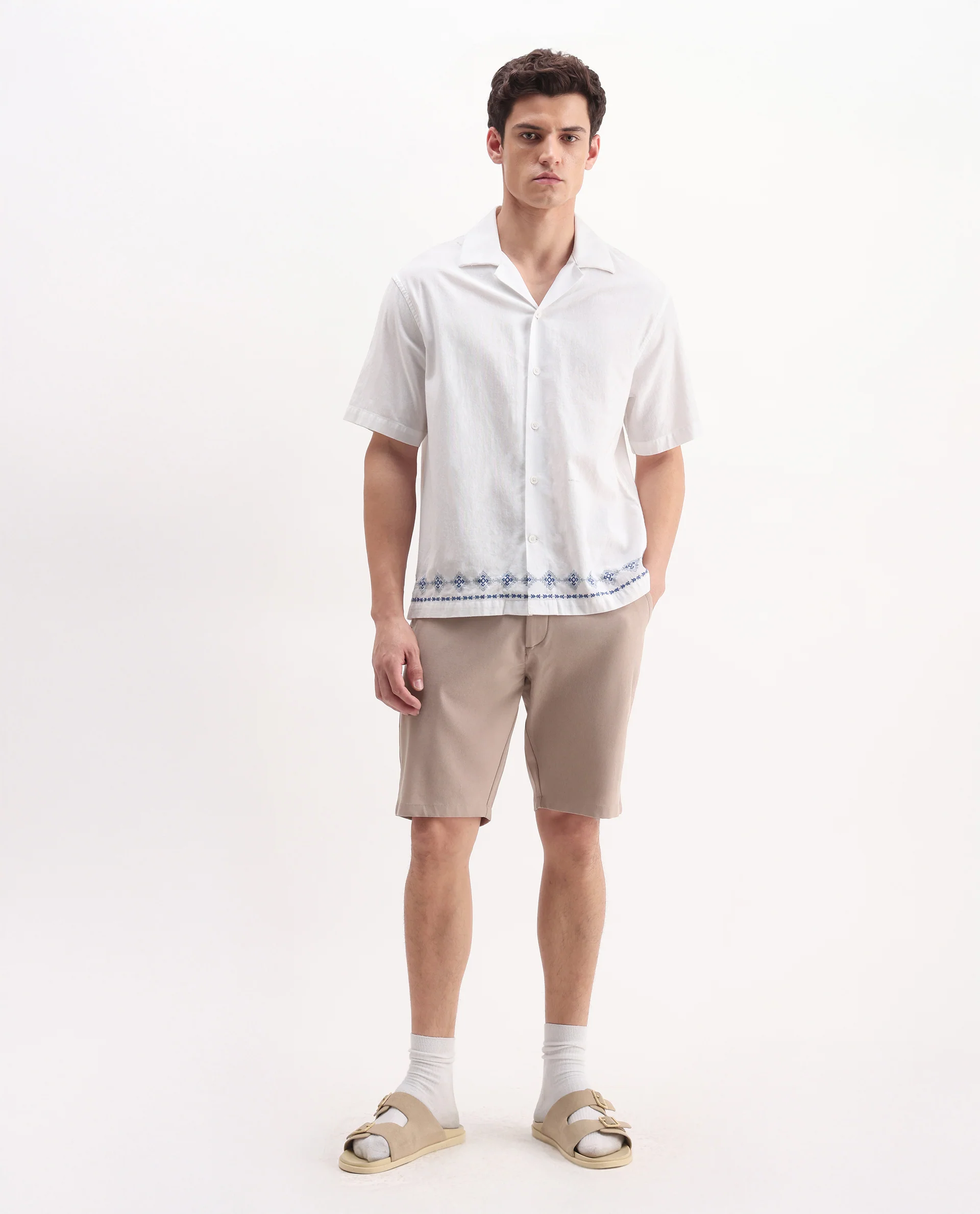 Rare Rabbit Men's Drivo Peach Polyester Blend Plain Regular Fit Shorts - Image 3