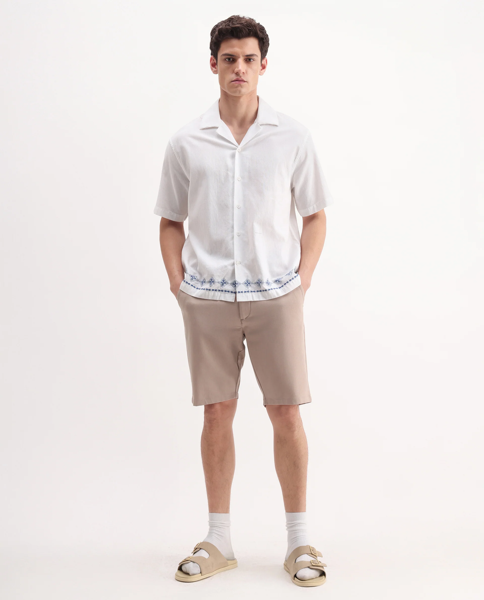Rare Rabbit Men's Drivo Peach Polyester Blend Plain Regular Fit Shorts - Image 4