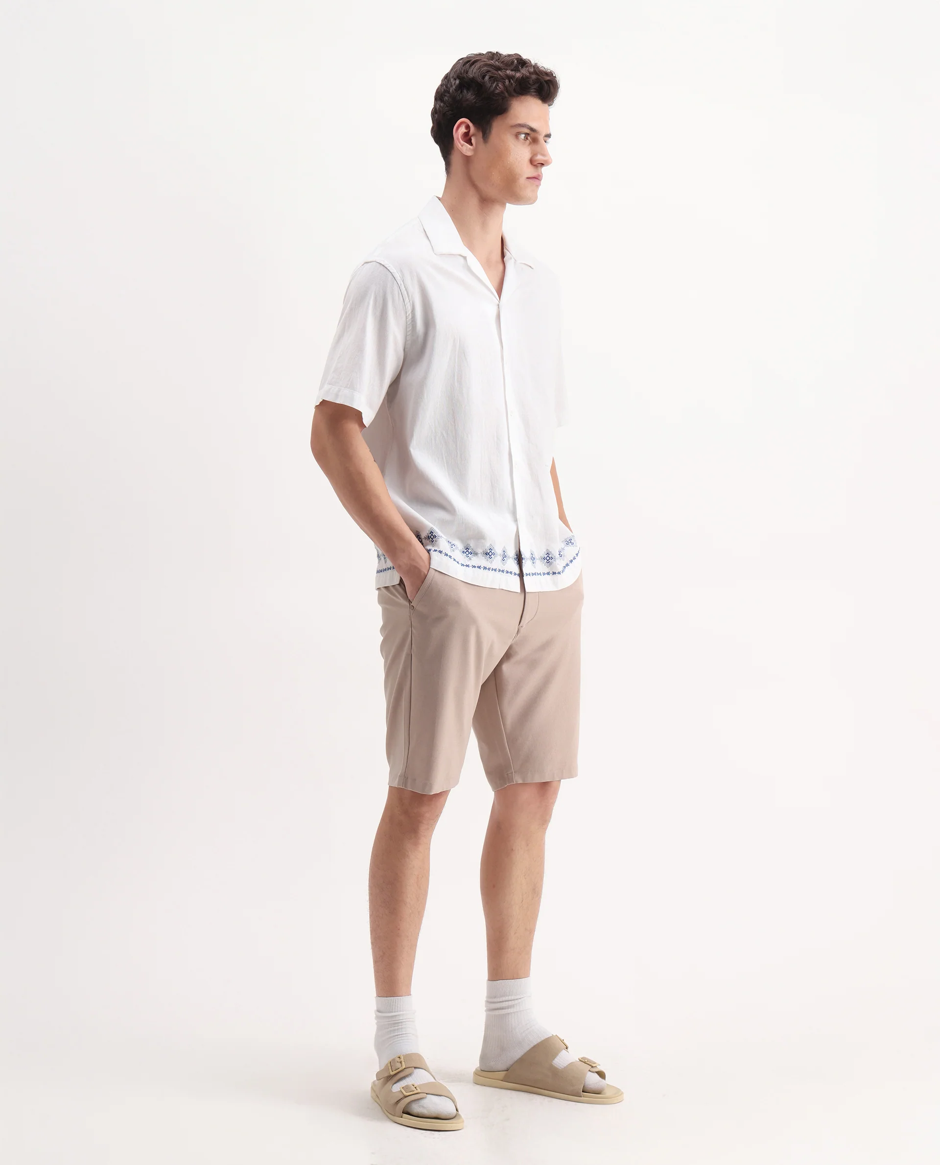 Rare Rabbit Men's Drivo Peach Polyester Blend Plain Regular Fit Shorts - Image 9