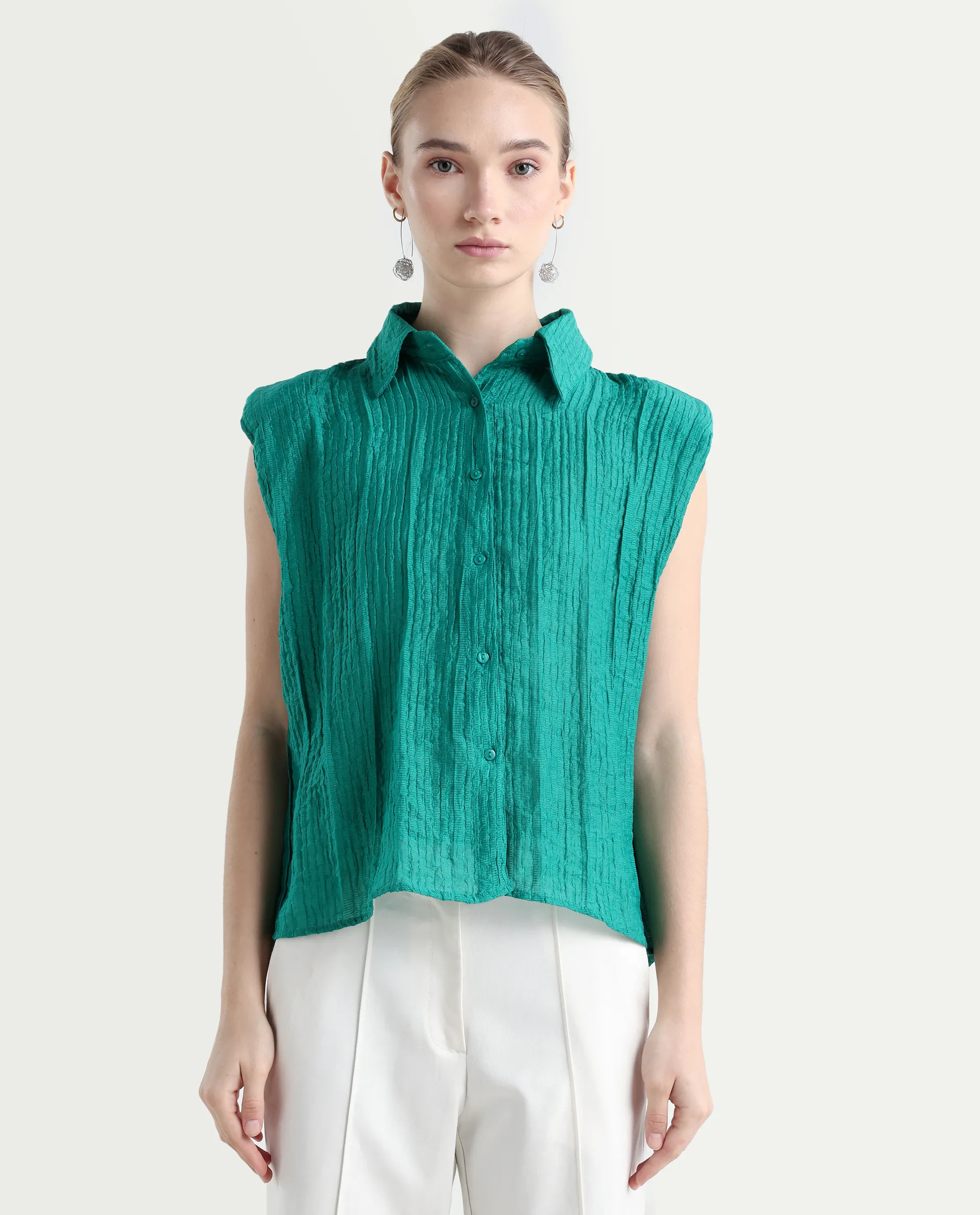 Rareism Women's Drummy Green Rayon Drop Collar Plain Sleeveless Regular Fit Top - Image 3