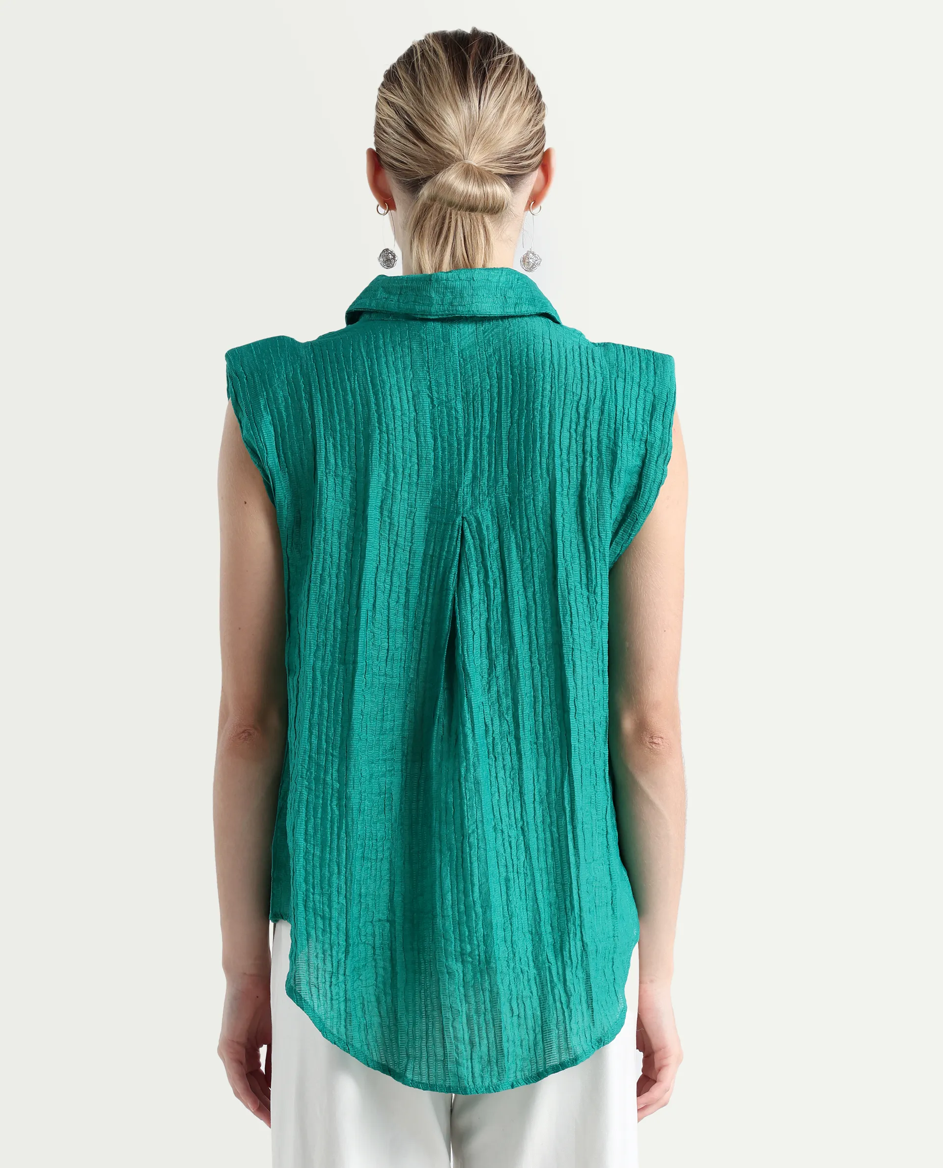 Rareism Women's Drummy Green Rayon Drop Collar Plain Sleeveless Regular Fit Top - Image 7