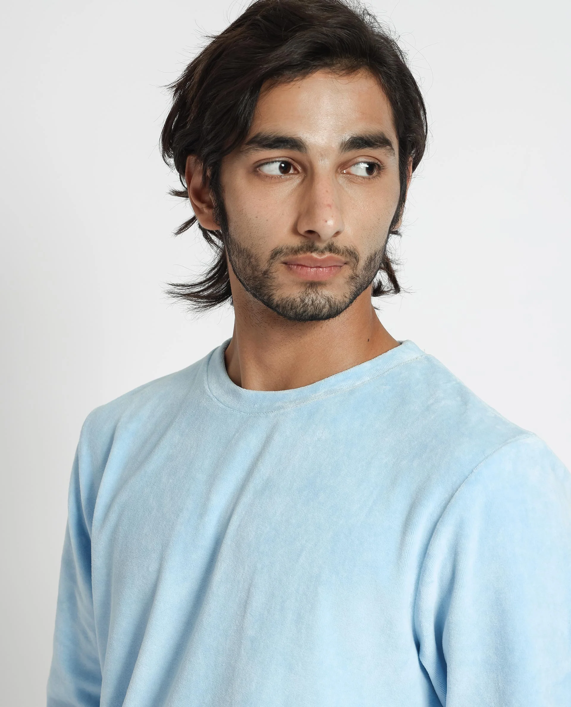 Rare Rabbit Men's Dube Blue Velvet Plain Relaxed Fit Full Sleeve Crew Neck Sweatshirt - Image 3