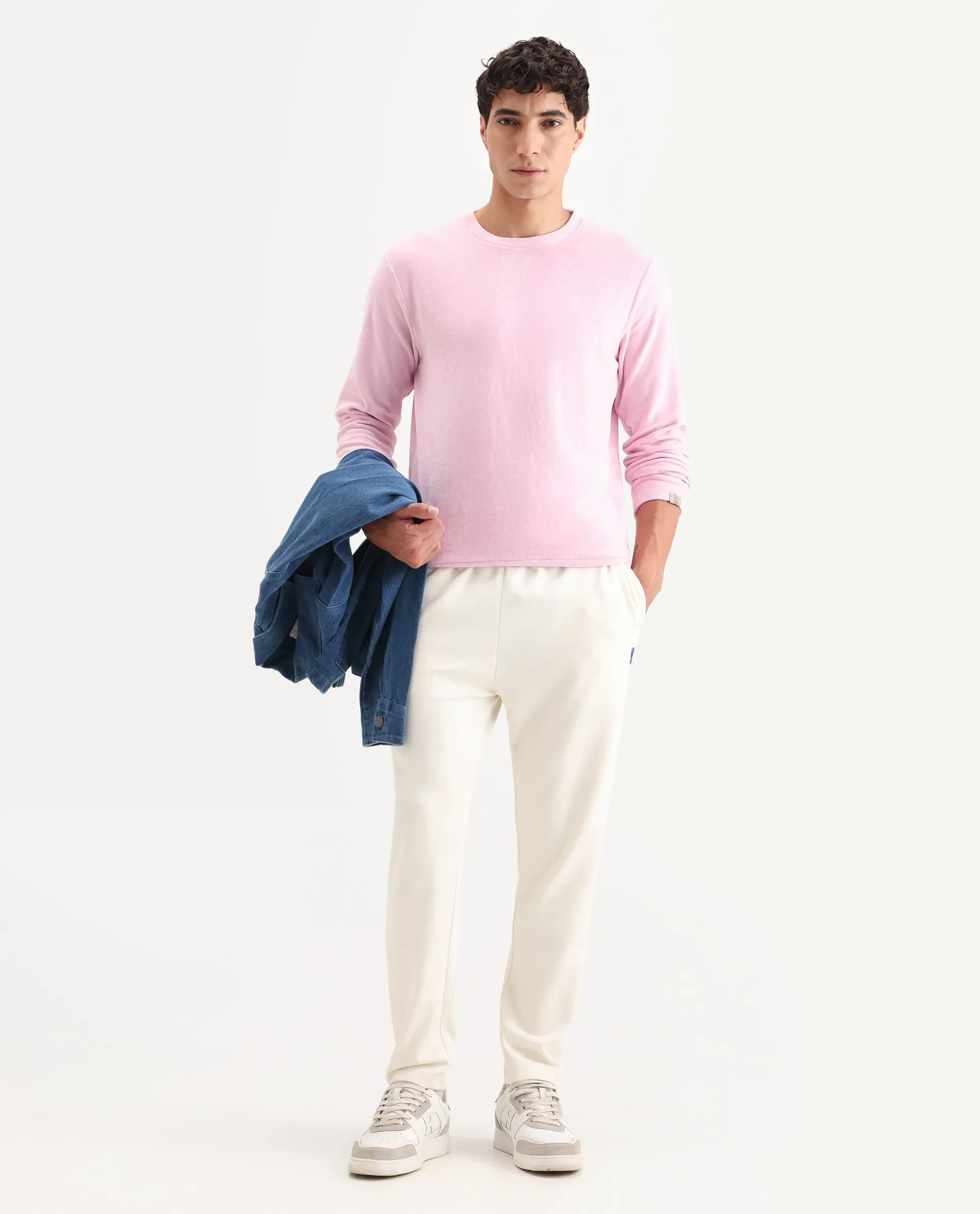 Rare Rabbit Men's Dube Pink Velvet Plain Relaxed Fit Full Sleeve Crew Neck Sweatshirt - Image 2