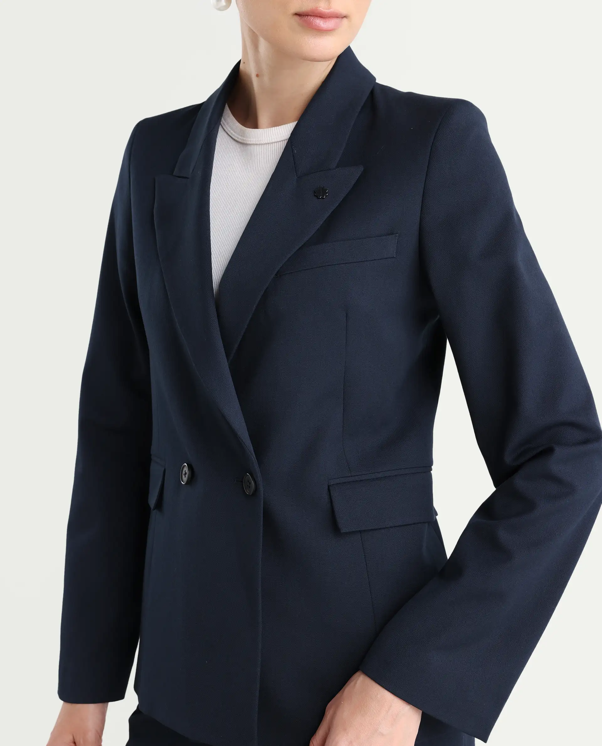 Rareism Women's Dublo Navy Polyester Blend Full Sleeve Lapel Collar Plain Blazer - Image 4