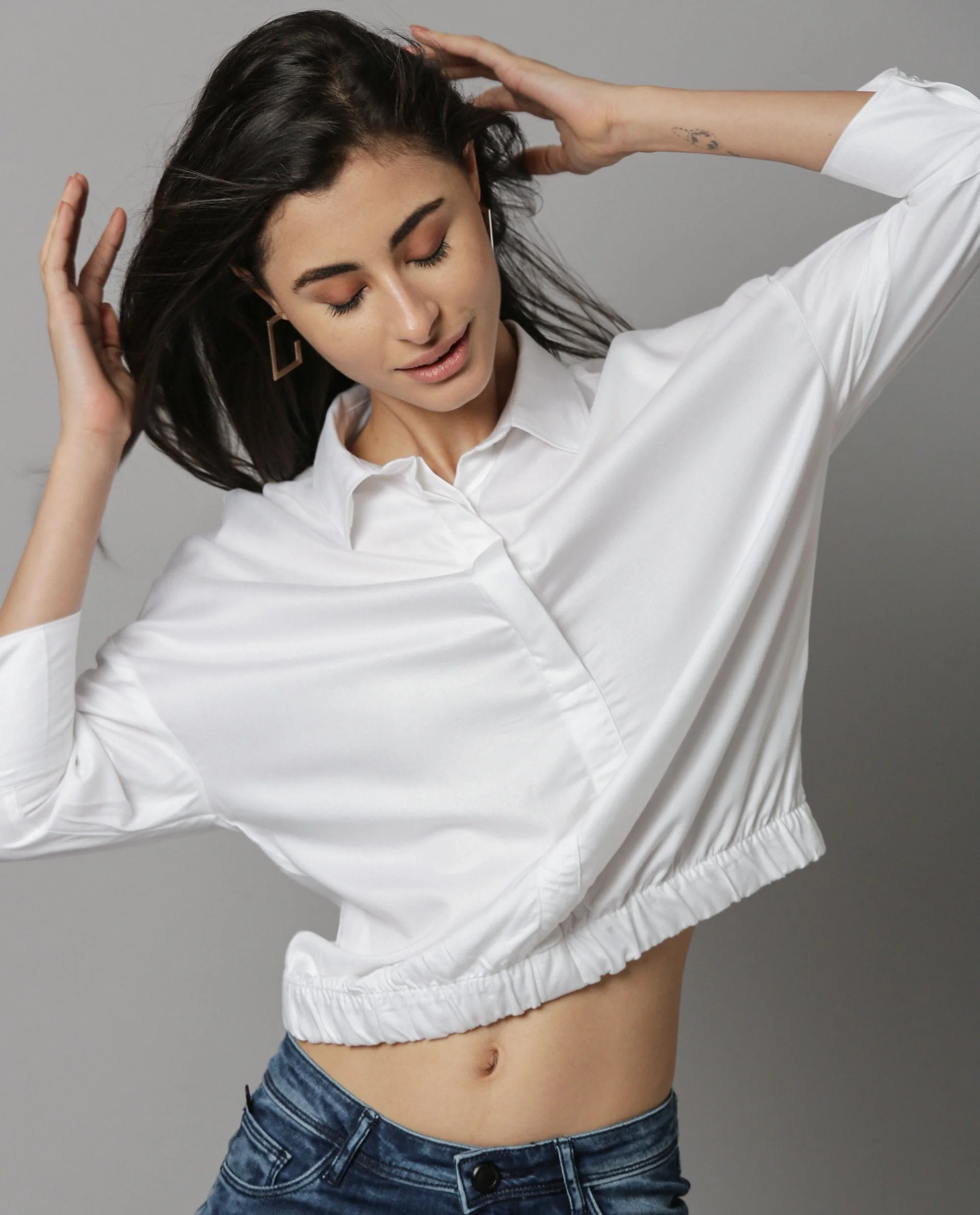 Rareism Women Dupe White Top Short Sleeves Solid - Image 8