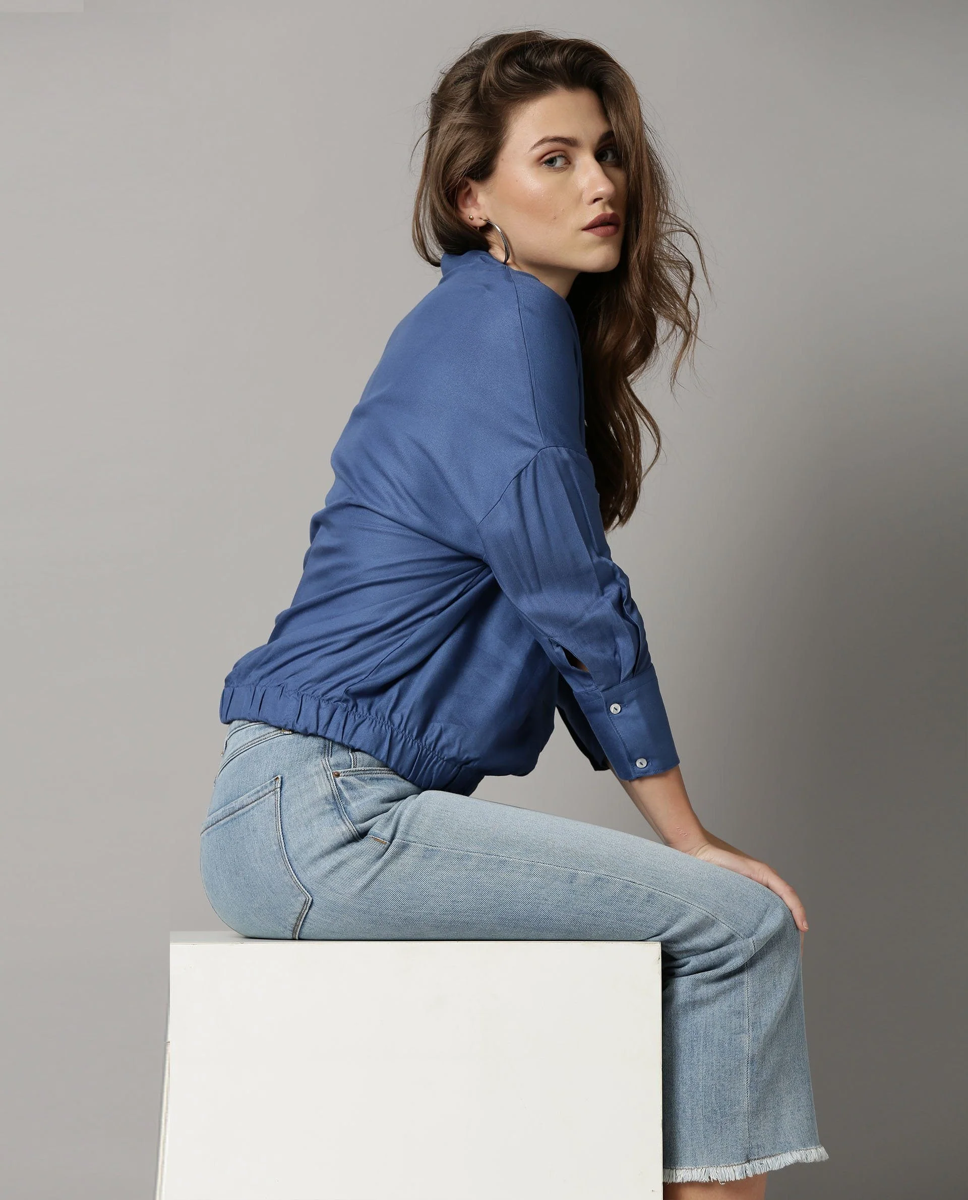 Rareism Women Dupe Blue Top Short Sleeves Solid - Image 5