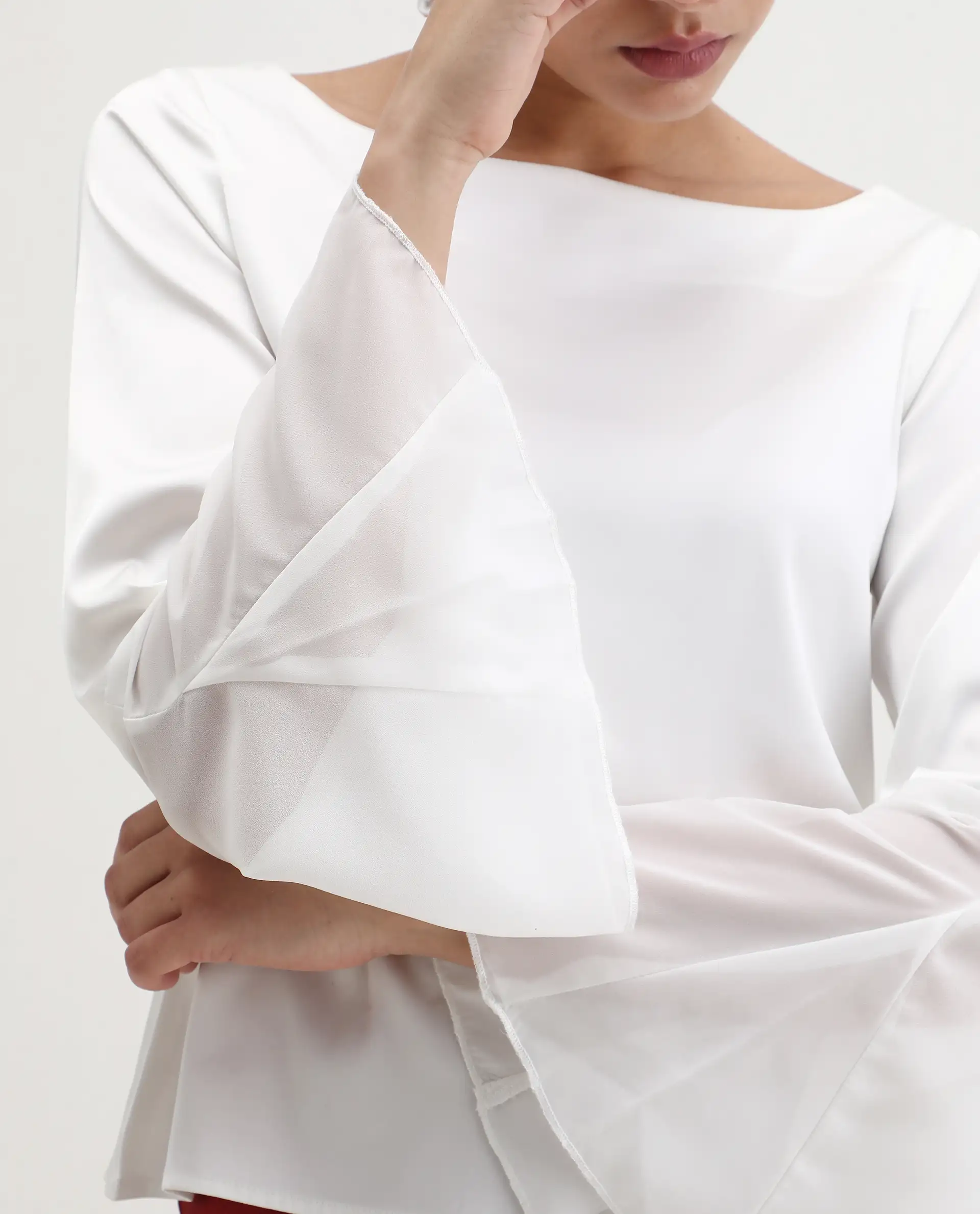 Rareism Women's Duvall White Polyester Blend Boat Neck Plain Bell Sleeve Regular Fit Top - Image 3