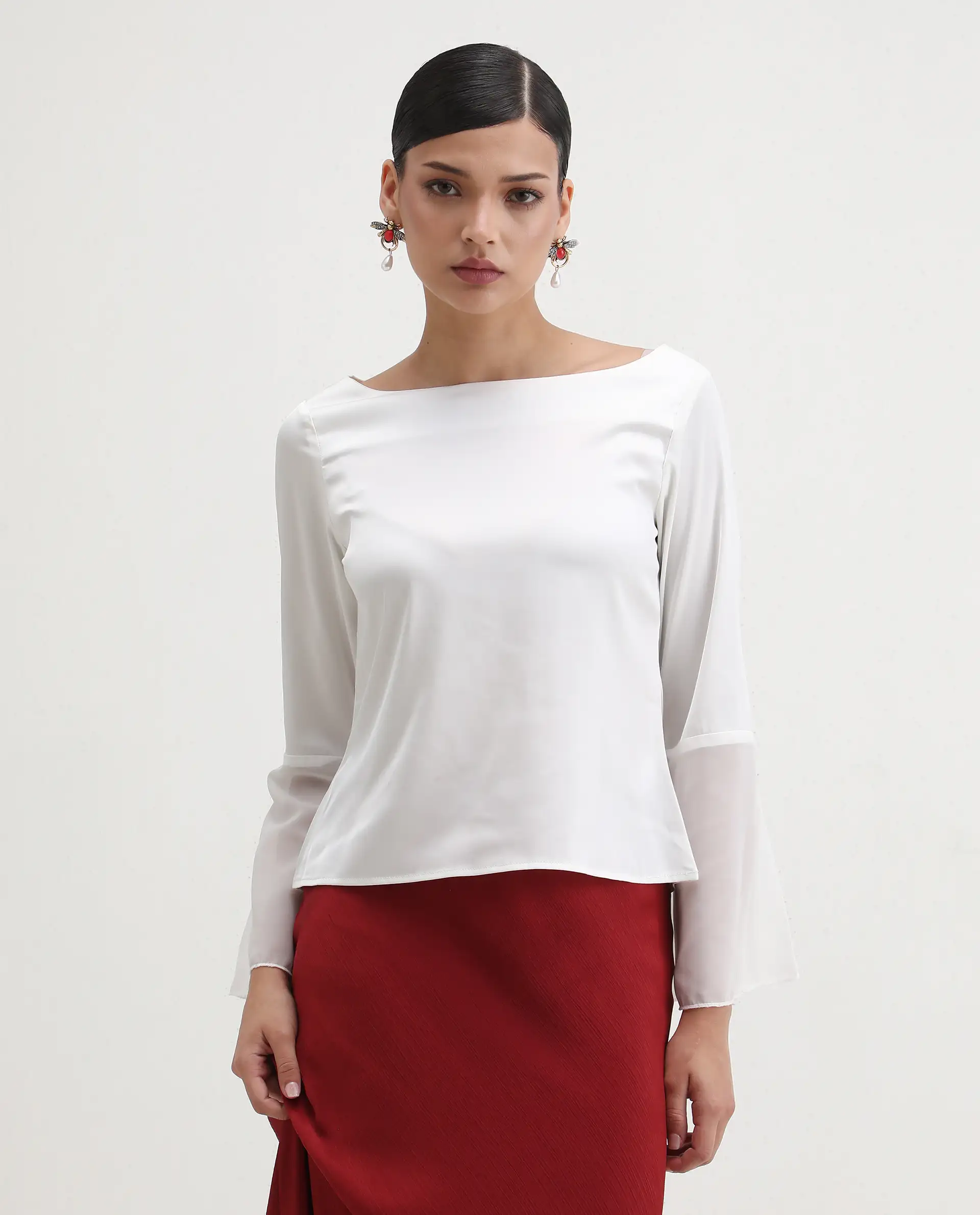 Rareism Women's Duvall White Polyester Blend Boat Neck Plain Bell Sleeve Regular Fit Top - Image 4