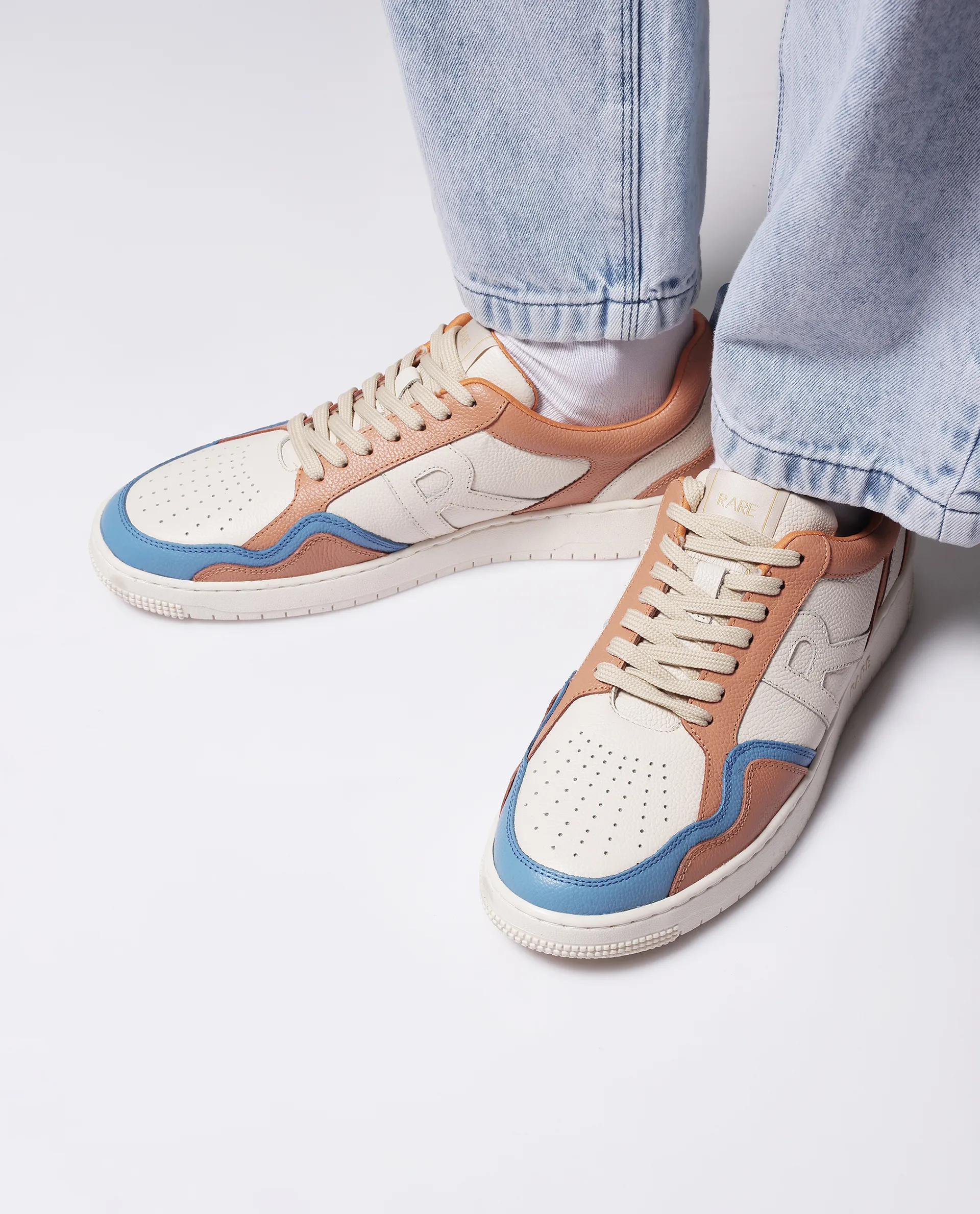 Rare Rabbit Men Edamon Beige Leather Lace-Up Sneaker - Image 2