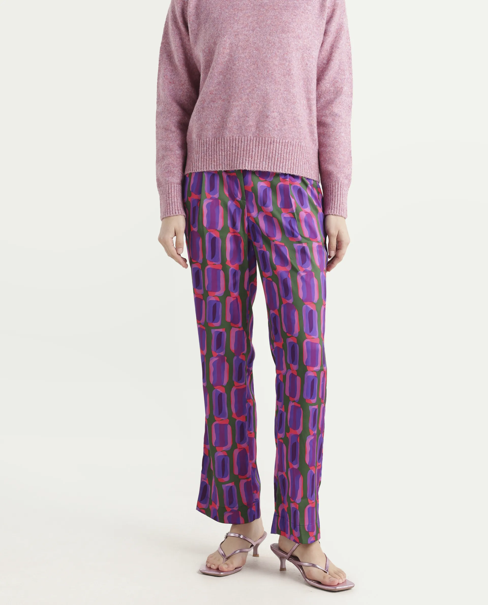 Rareism Women's Eista Purple Polyester Geometric Print Ankle Length Relaxed Fit Trouser - Image 3