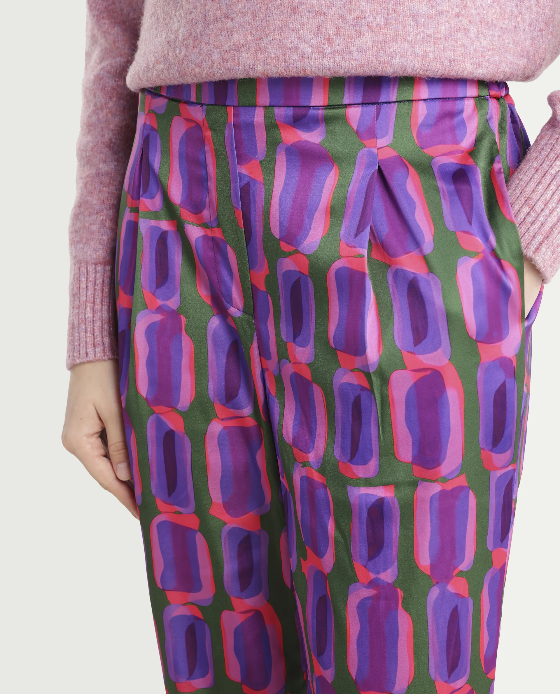 Rareism Women's Eista Purple Polyester Geometric Print Ankle Length Relaxed Fit Trouser - Image 4