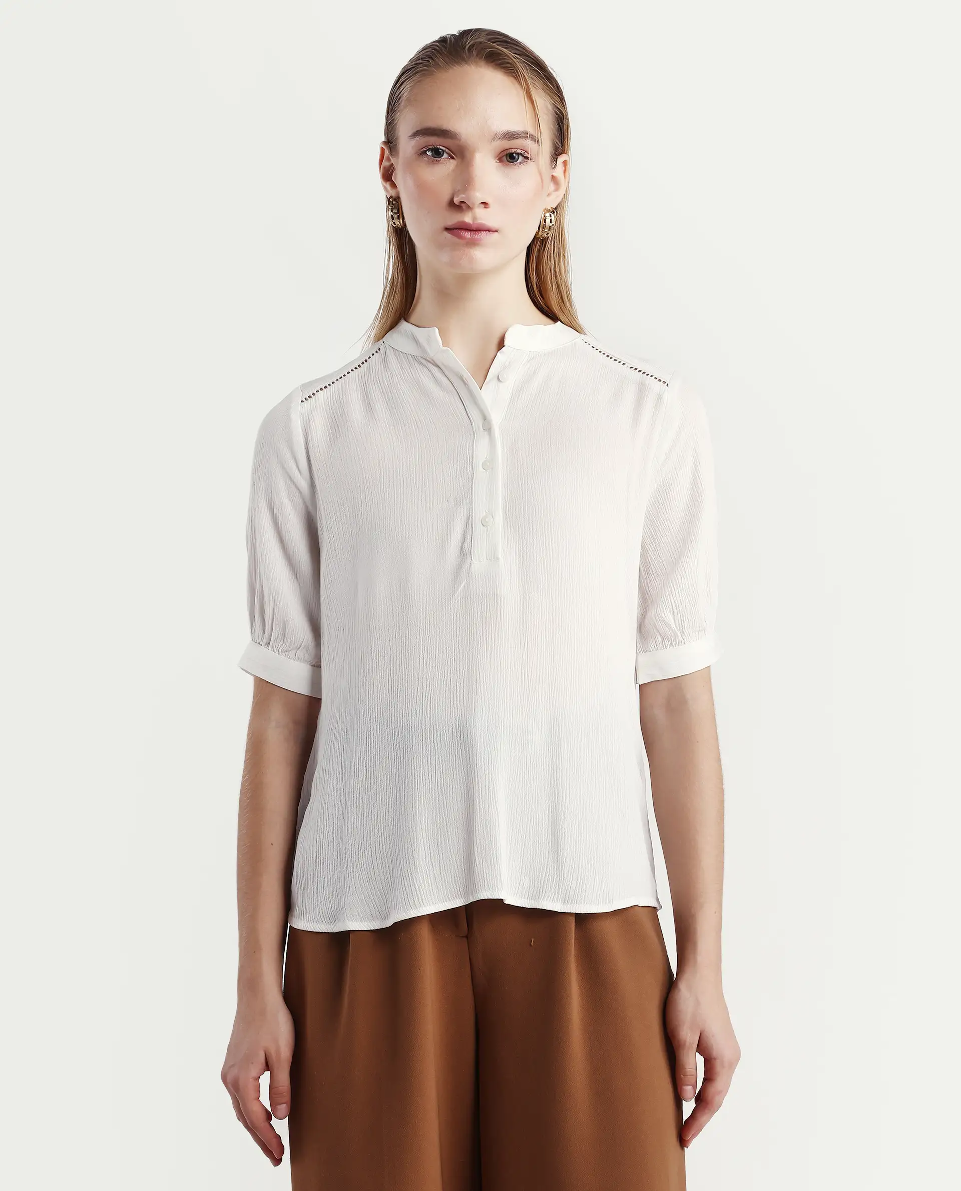 Rareism Women's Elane White Viscose Mandarin Collar Regular Fit Plain Top - Image 3