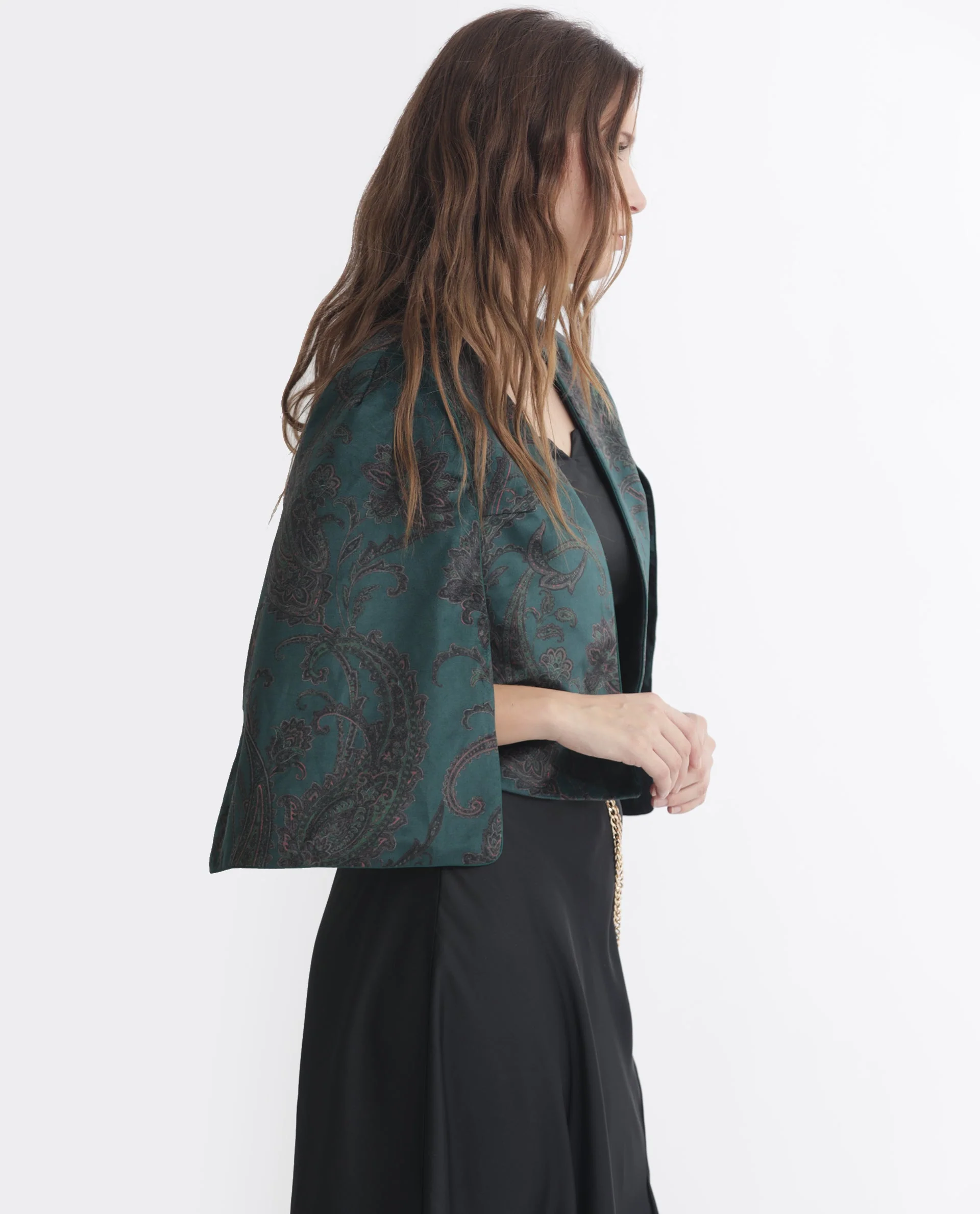 Rareism Women's Elani Green Velvet Collarless Floral Print Cape Sleeve Regular Fit Shrug - Image 6