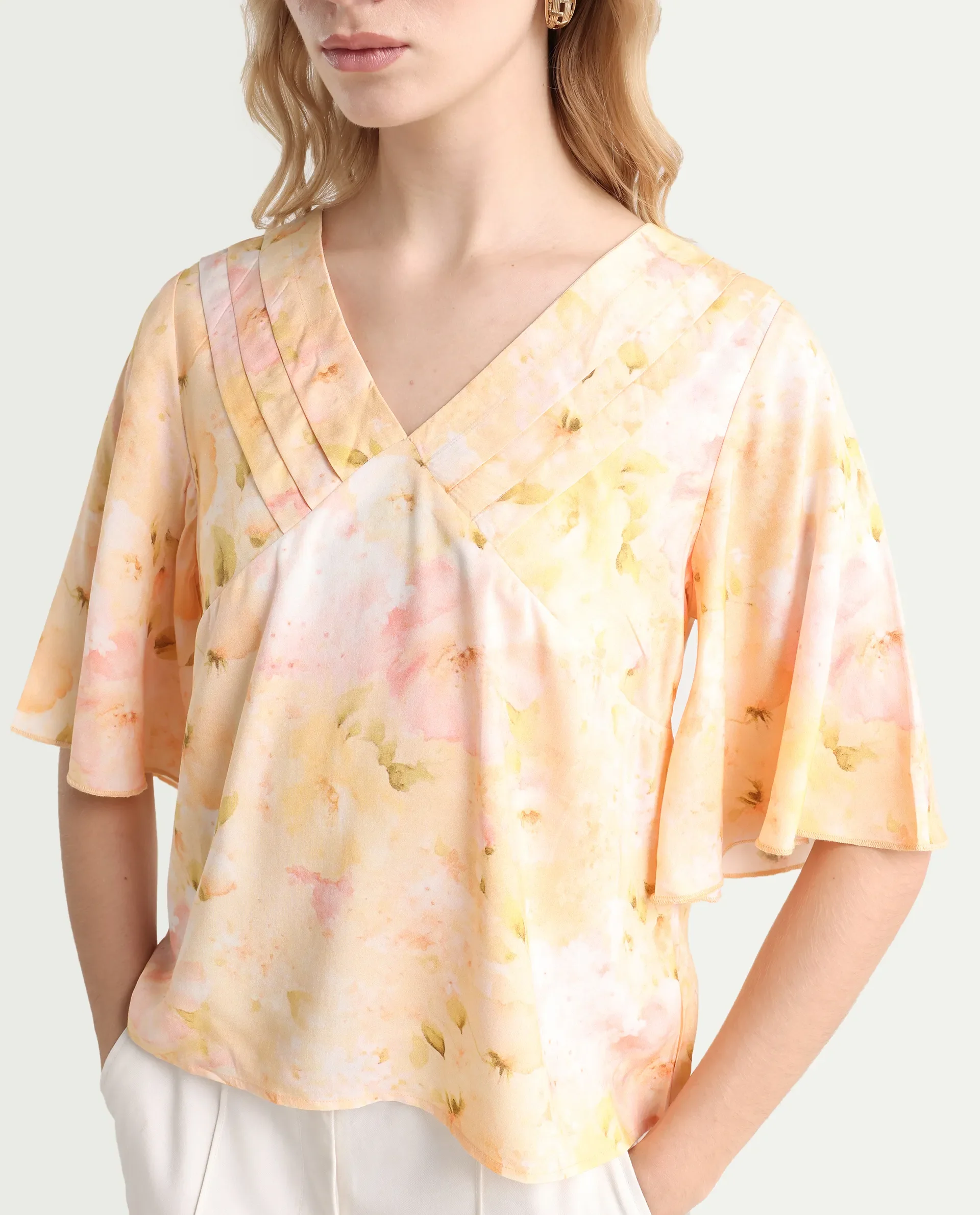 Rareism Women's Elara Yellow Viscose V-Neck Regular Fit Top - Image 4