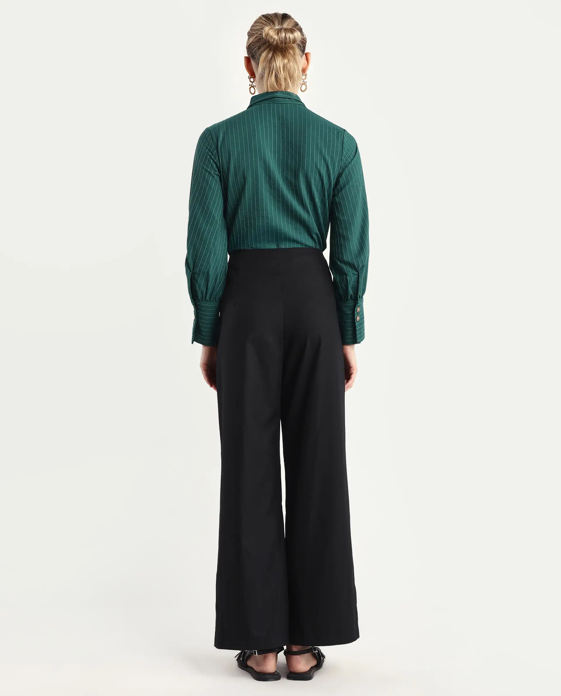 Rareism Women Elary Black Viscose Blend Button Closure Wide Leg Fit Plain Trouser - Image 7
