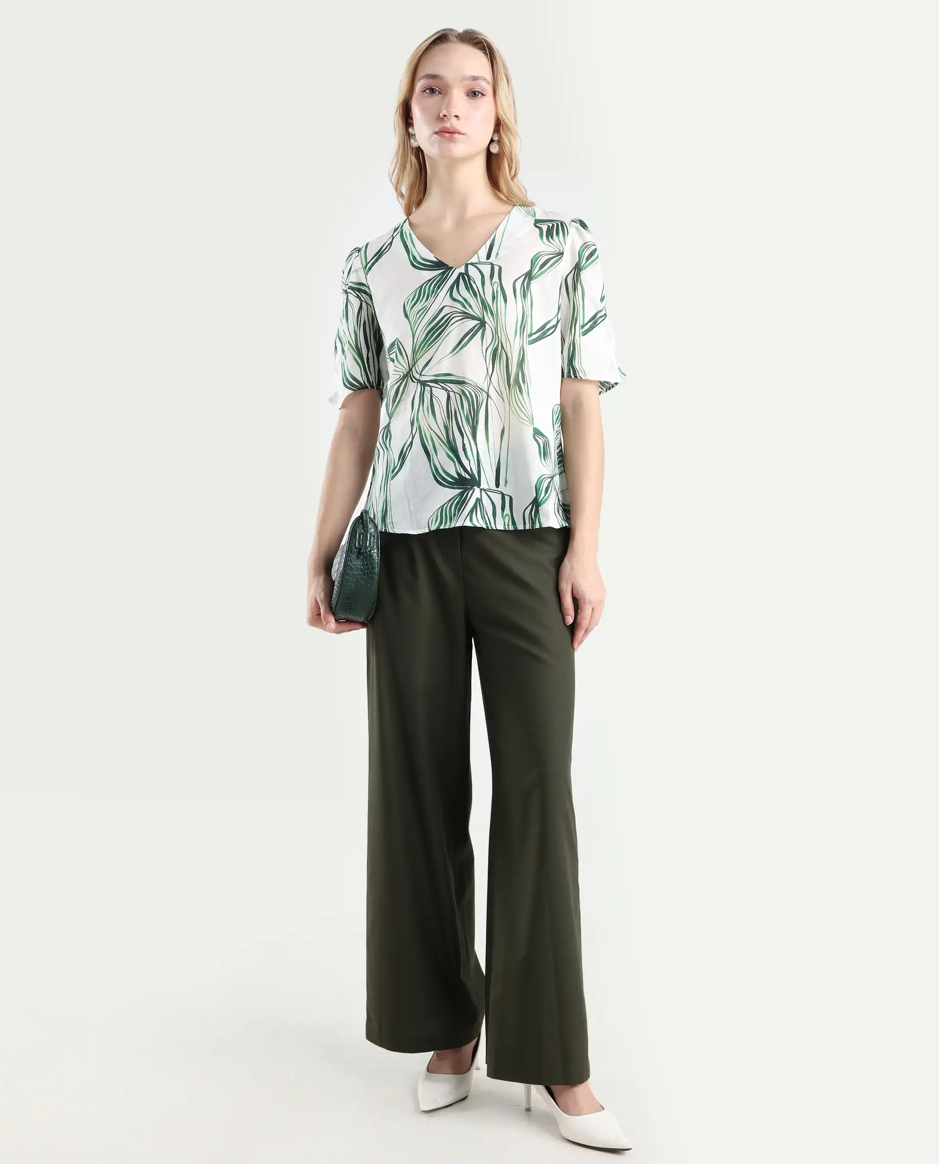 Rareism Women Elary Dark Olive Viscose Blend Button Closure Wide Leg Fit Plain Trouser - Image 2