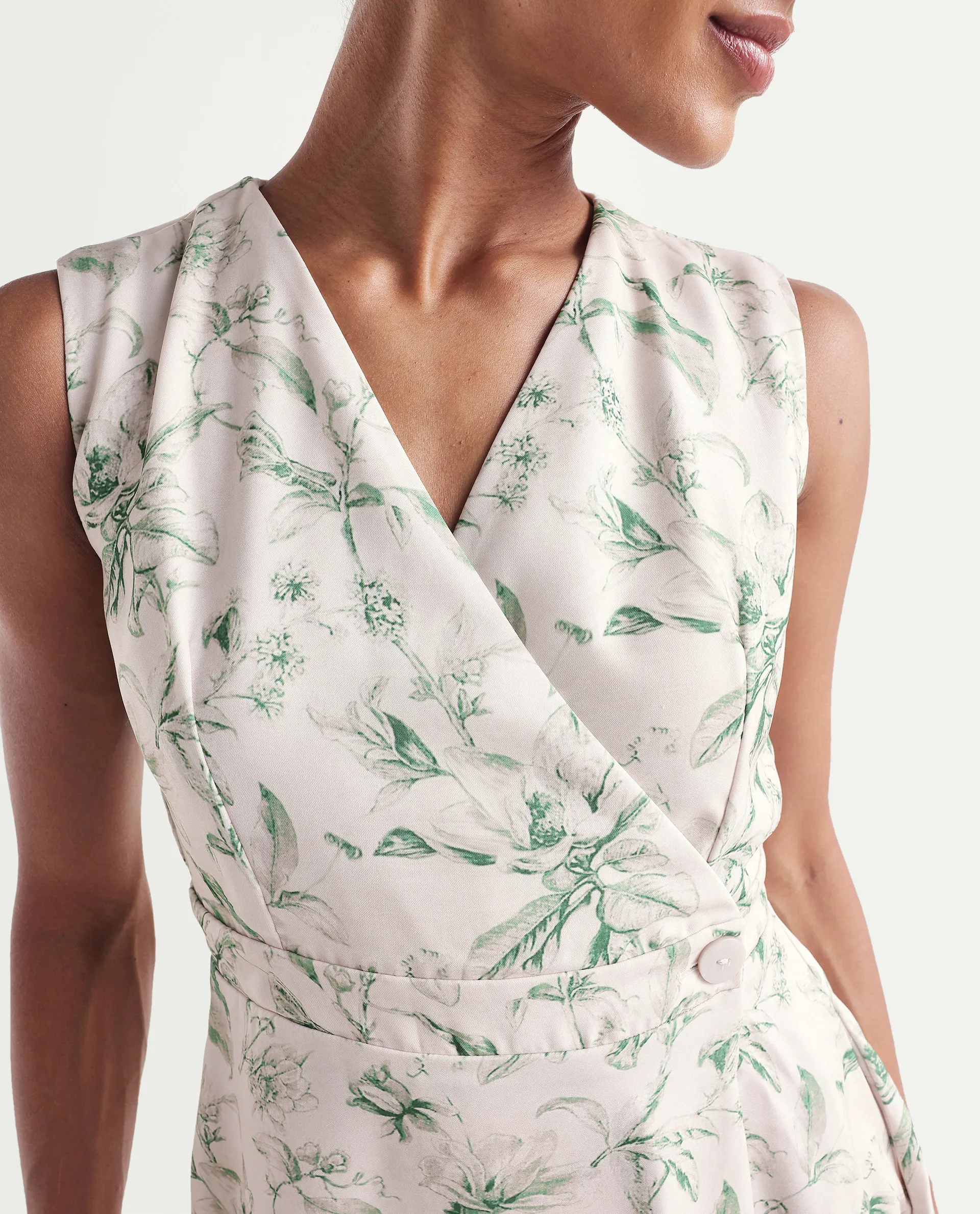 Rareism Women's Eletass26 Light Green Sleeveless V-Neck A-Line Printed Dress - Image 3