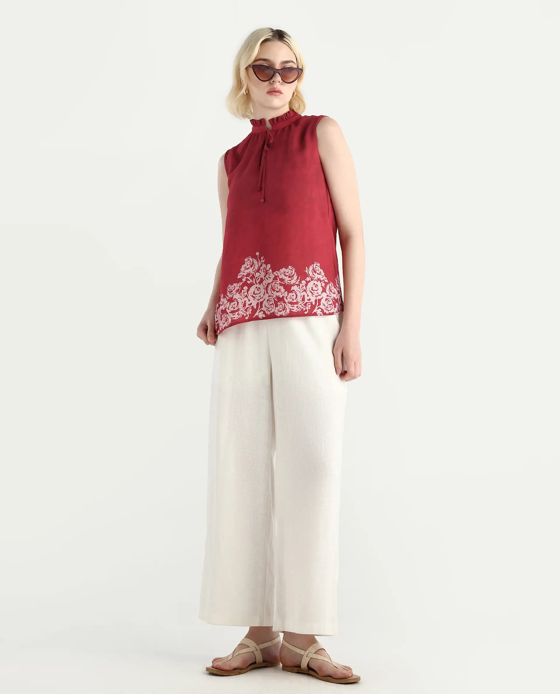 Rareism Women's Elfin Red Polyester Sleeveless Mandarin Collar Regular Fit Top