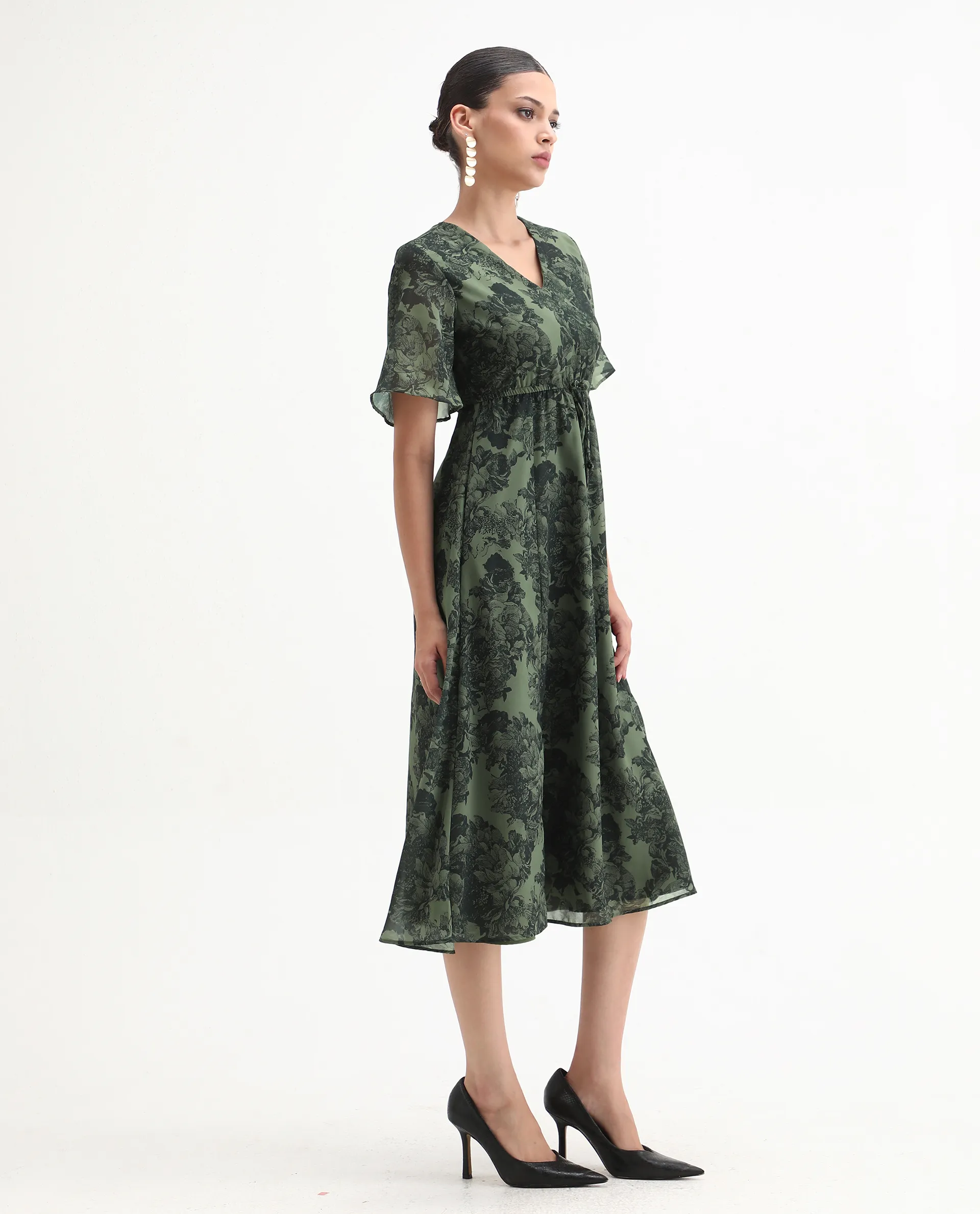 Rareism Women's Elgon Dark Green Polyester V-Neck Flared Floral Print Midi Dress - Image 4