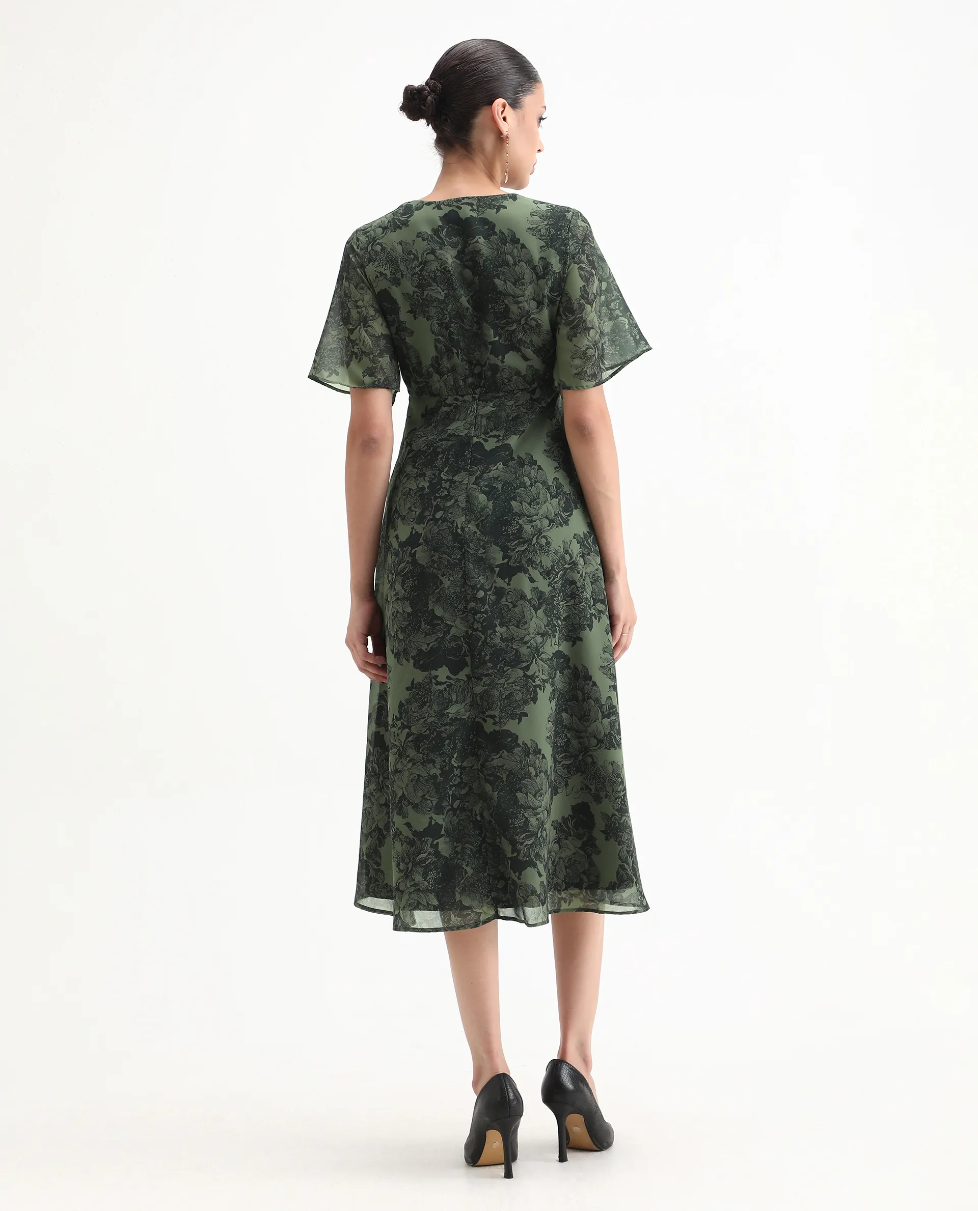Rareism Women's Elgon Dark Green Polyester V-Neck Flared Floral Print Midi Dress - Image 7