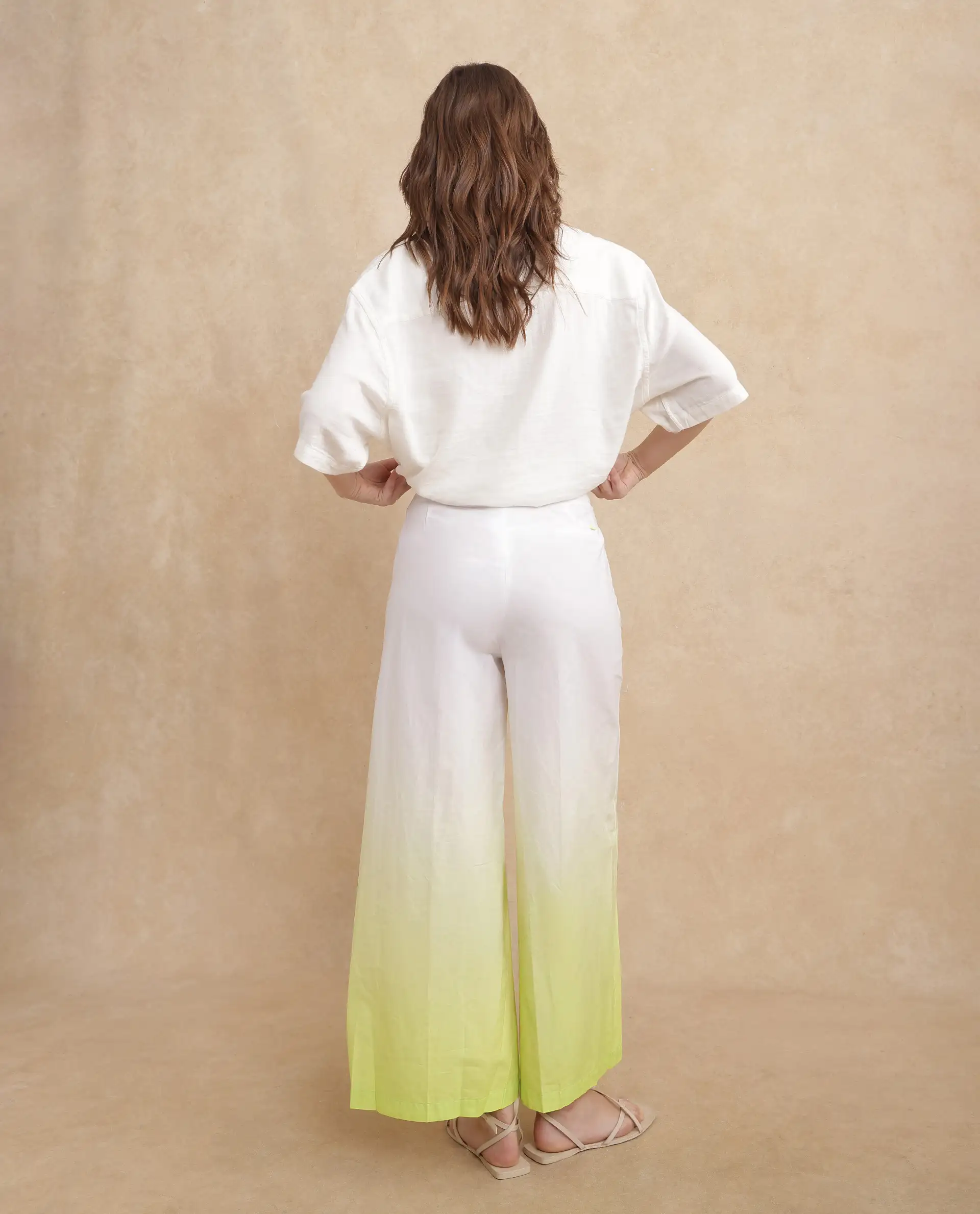 Rareism Women's Elise Green Cotton Ombre Ankle Length Wide Trouser - Image 9