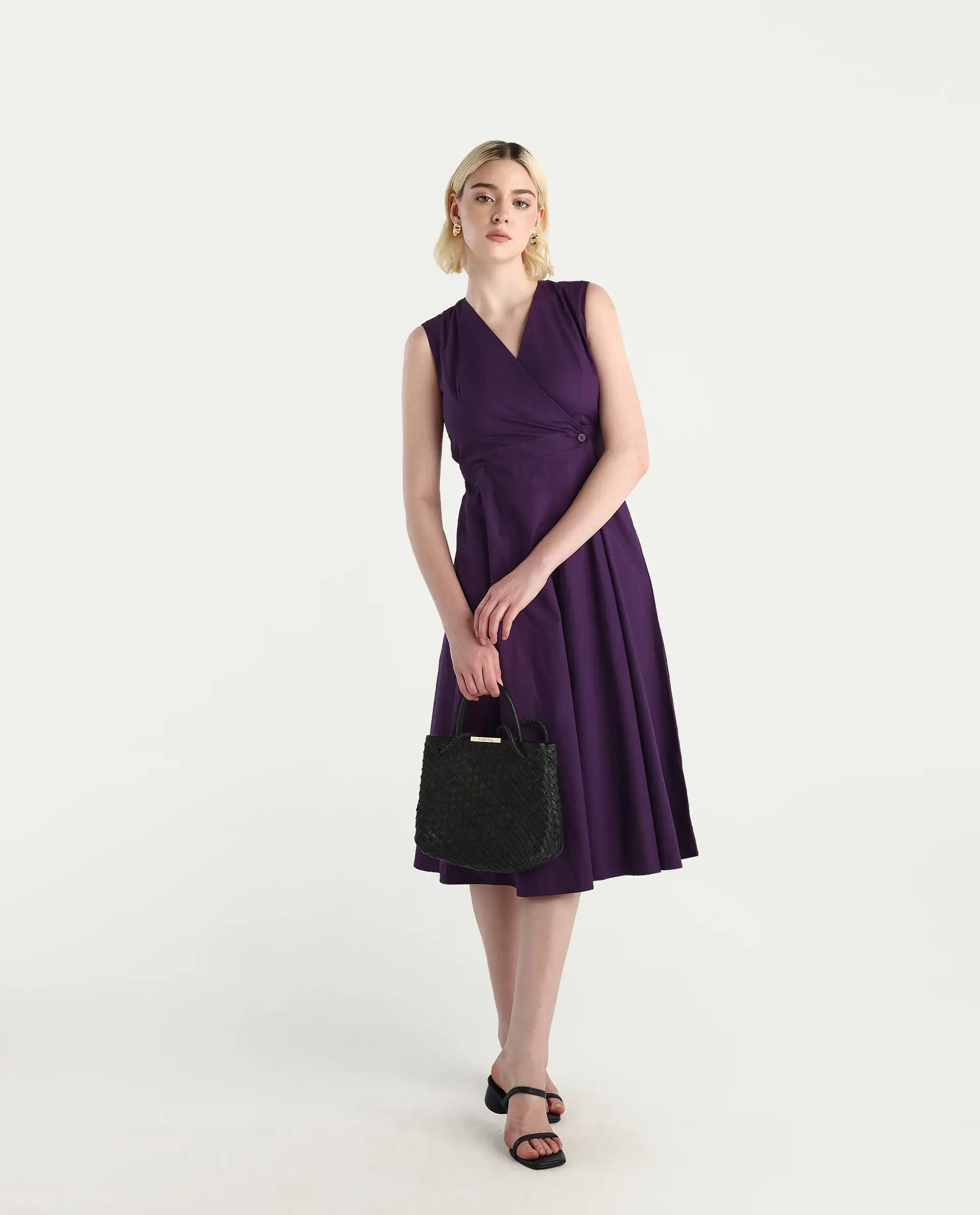Rareism Women's Elmos Purple Cotton Sleeveless V-Neck A-Line Fit Plain Midi Dress - Image 3